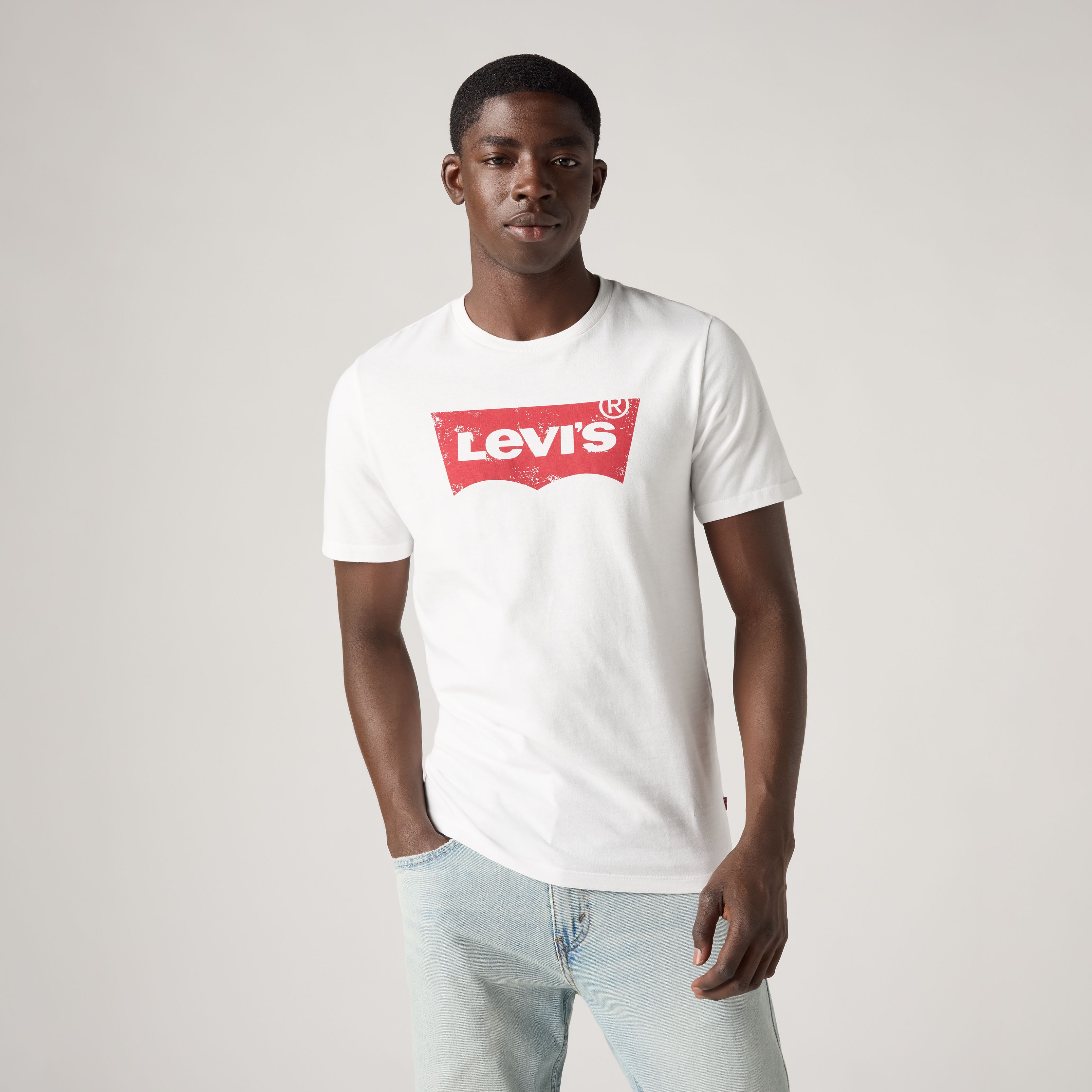 Graphic Set-In Neck T-Shirt 1