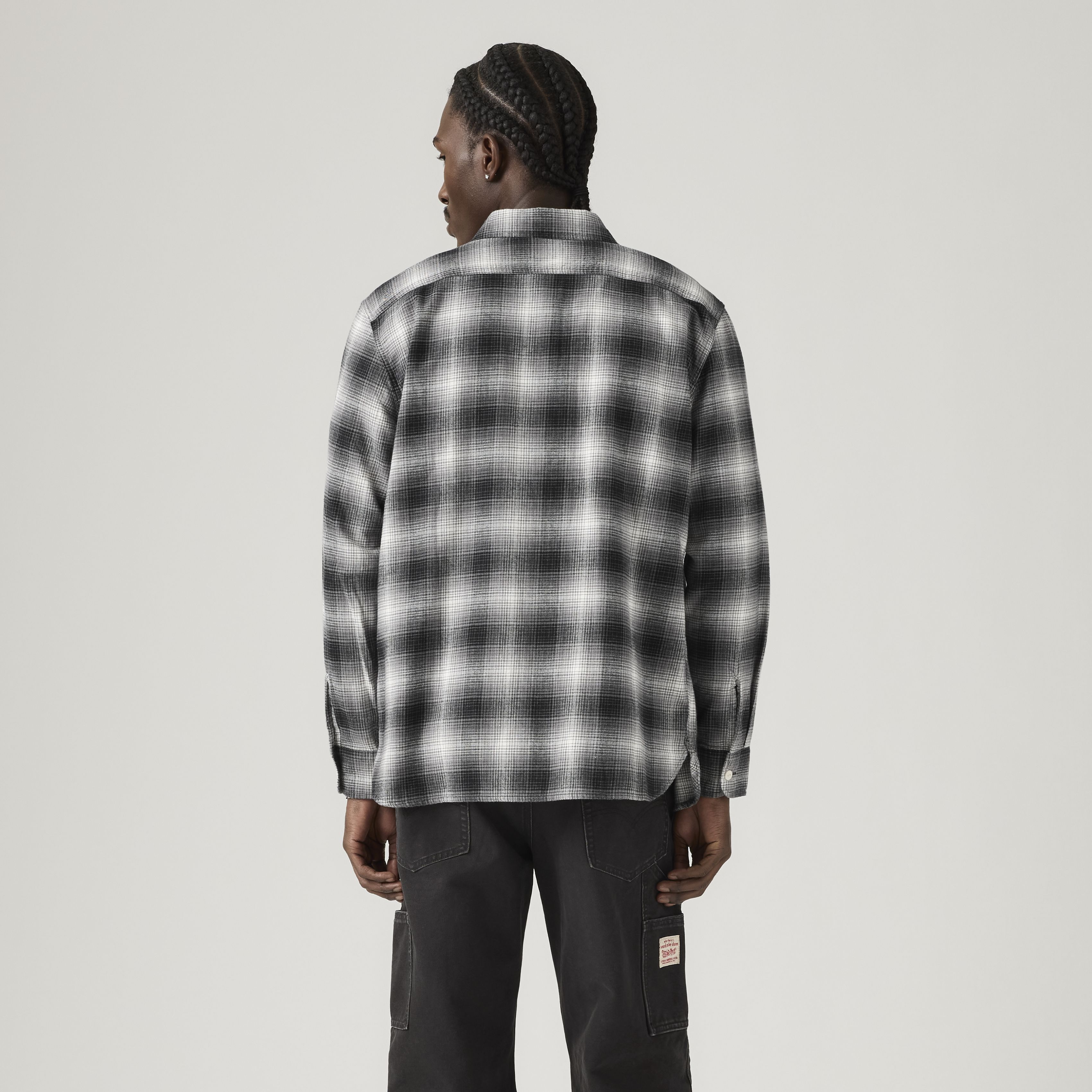 Classic Worker Flannel Overshirt 5