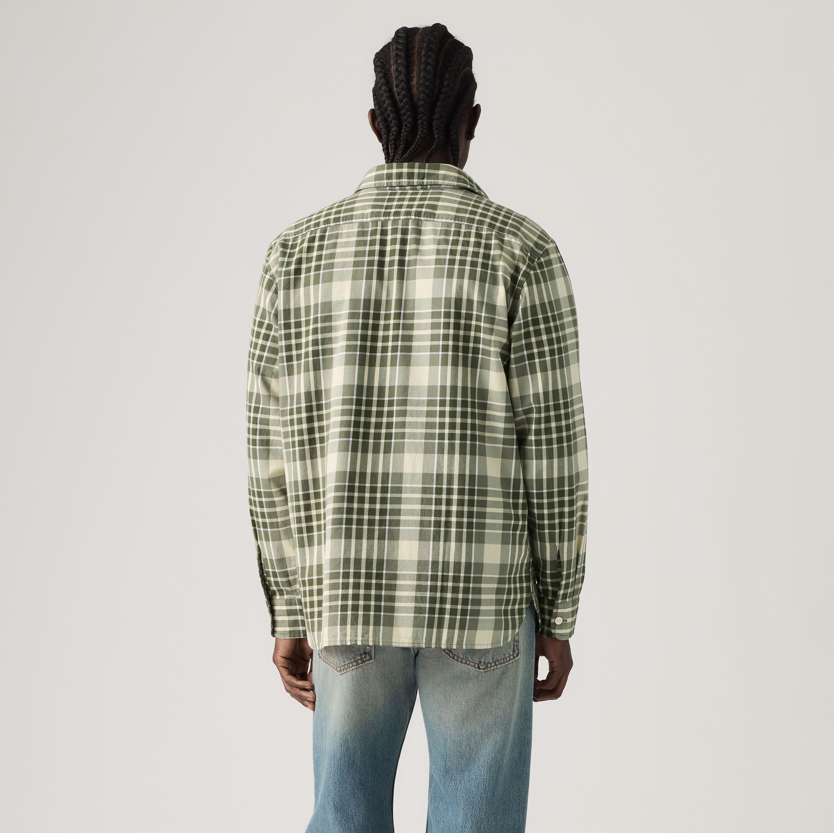 Classic Relaxed Worker 4