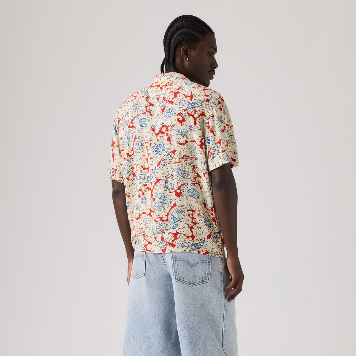 Short Sleeve Classic Camper Lightweight Shirt — Surya Paisley - Multi Colour