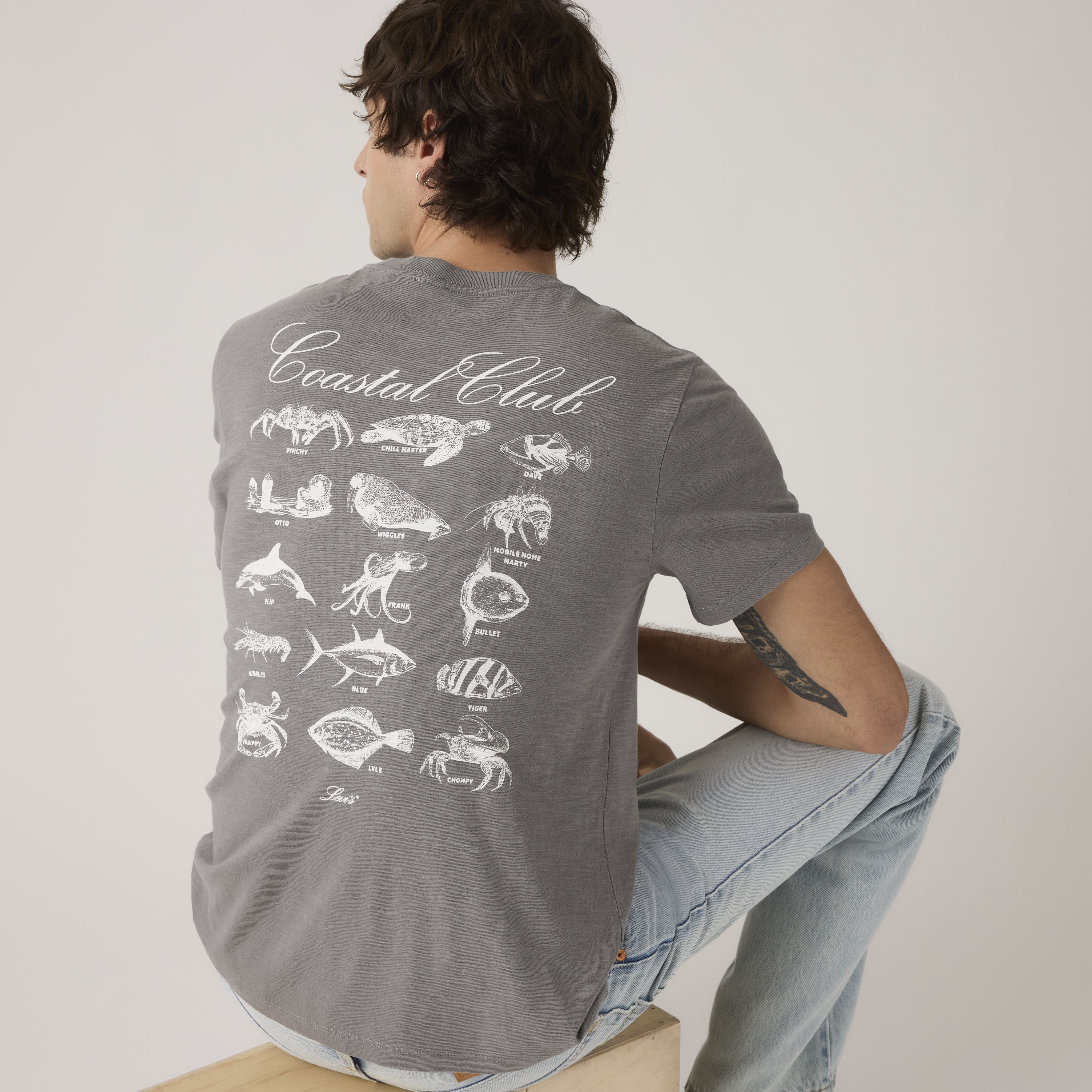 Standard Fit Classic Graphic T-Shirt 3