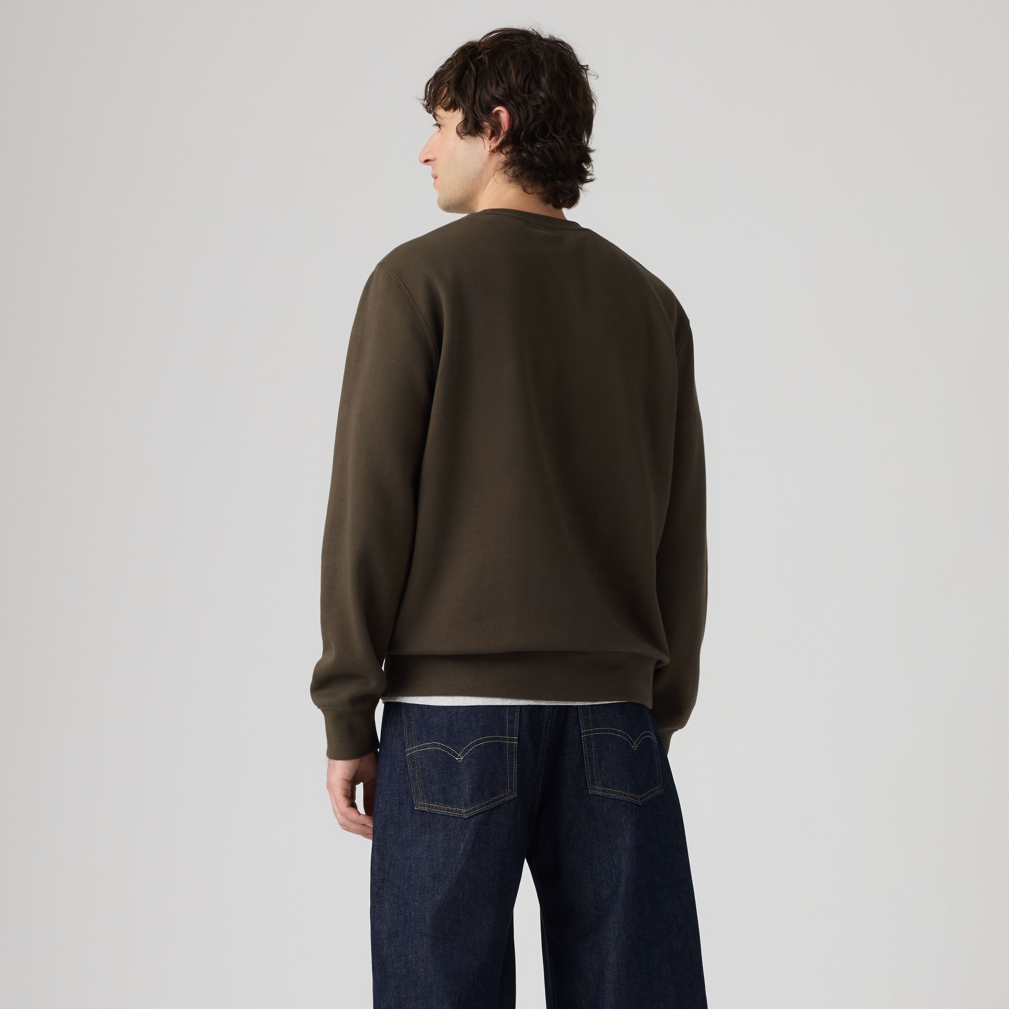 Crewneck Sweatshirt 4