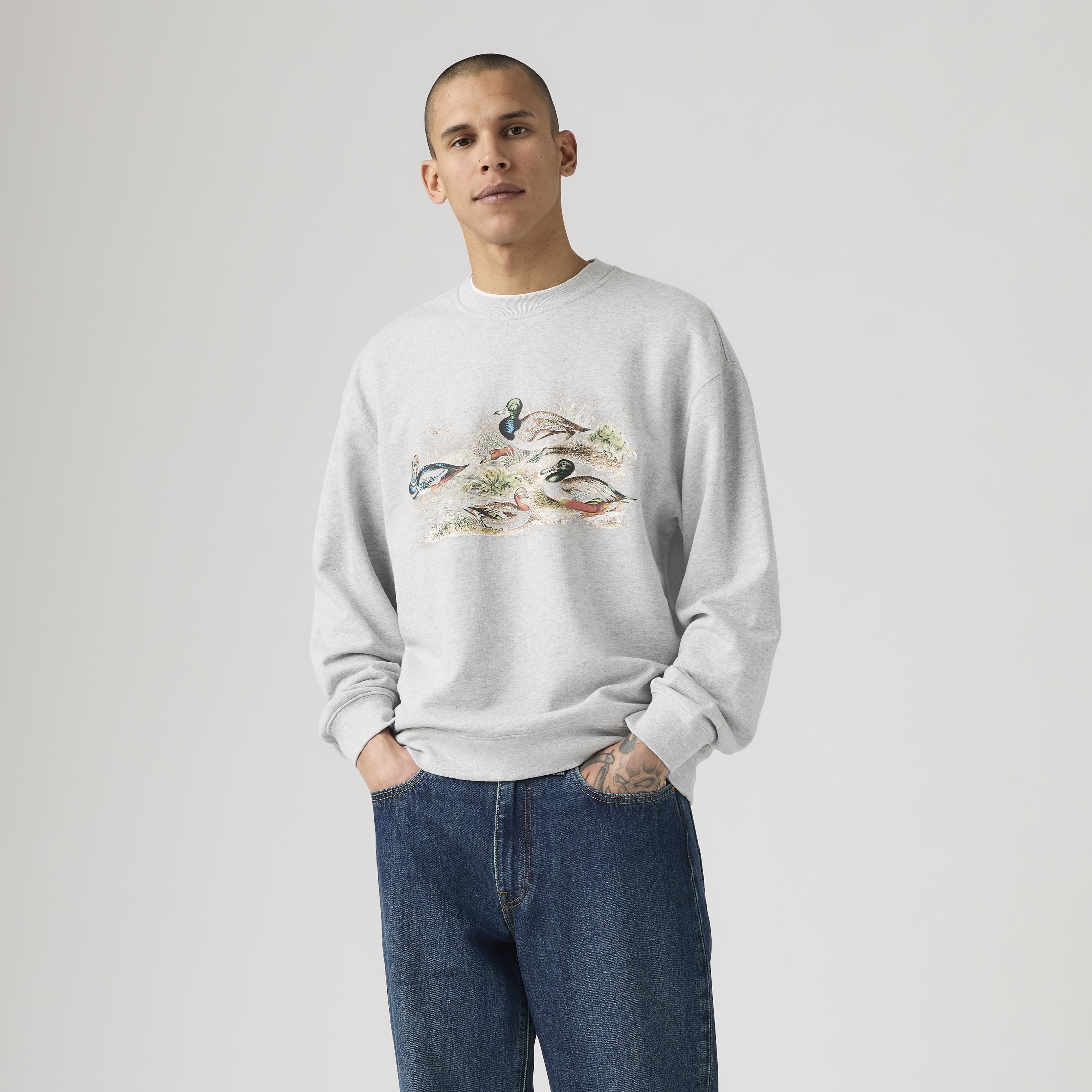 Relaxed Graphic Crewneck Sweatshirt 3