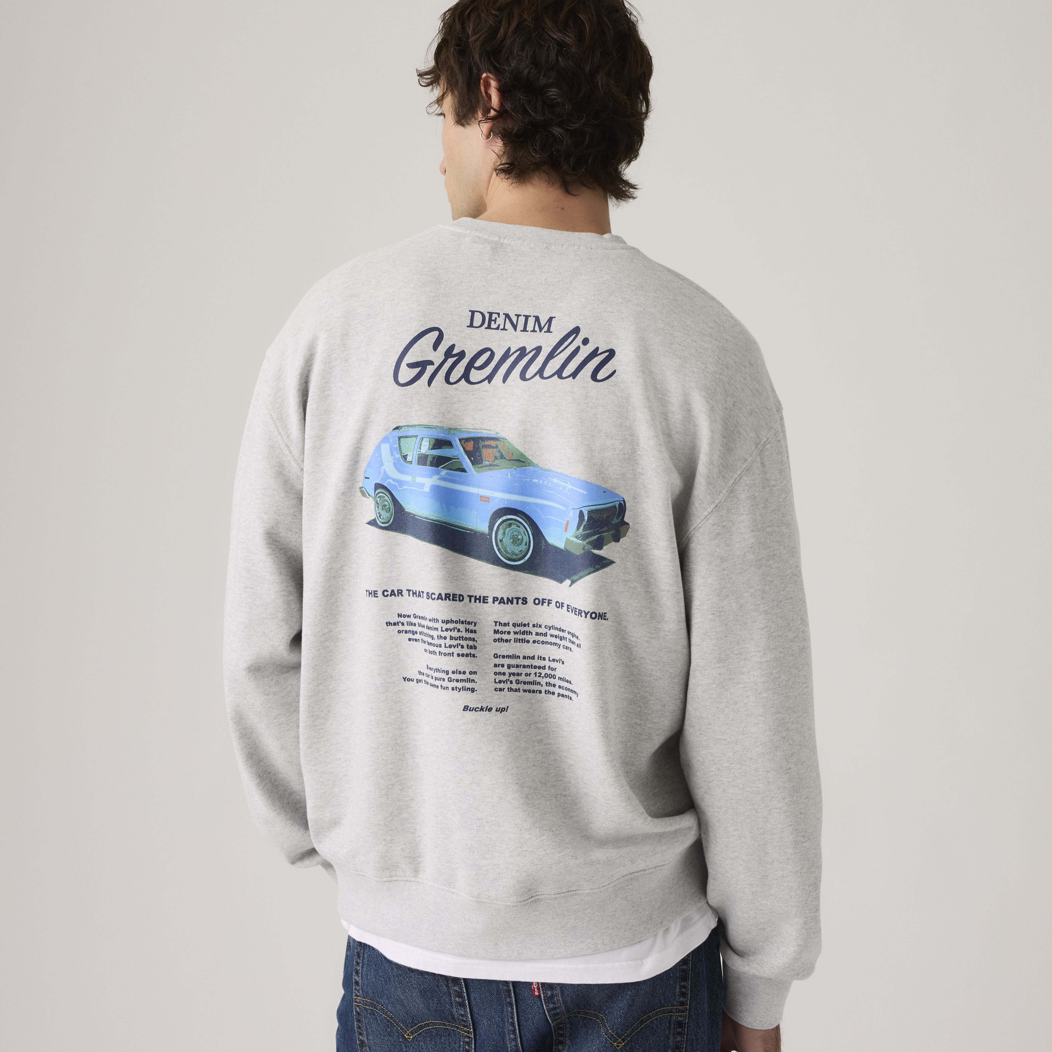 Relaxed Graphic Crewneck Sweatshirt 1