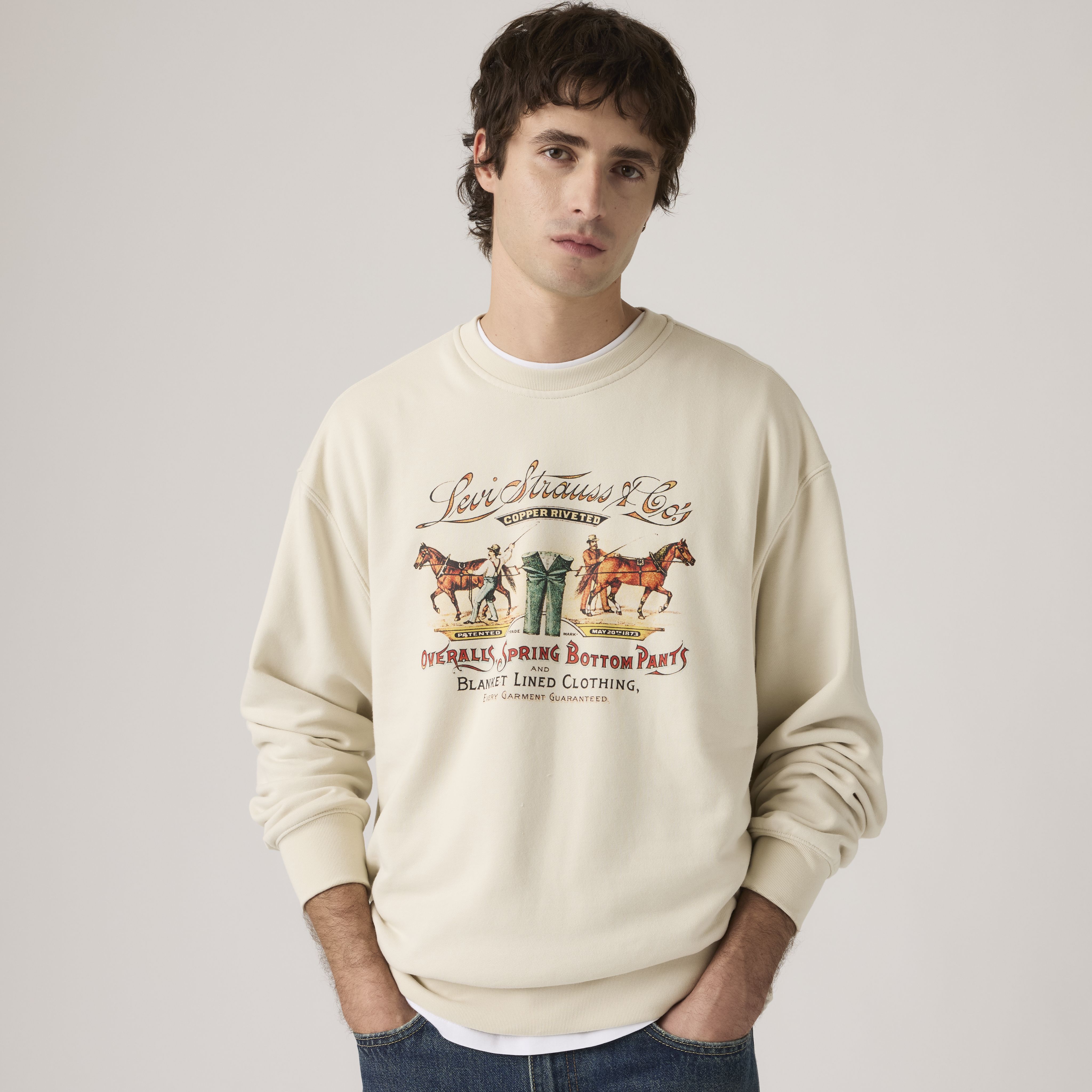 Relaxed Graphic Crewneck Sweatshirt 13