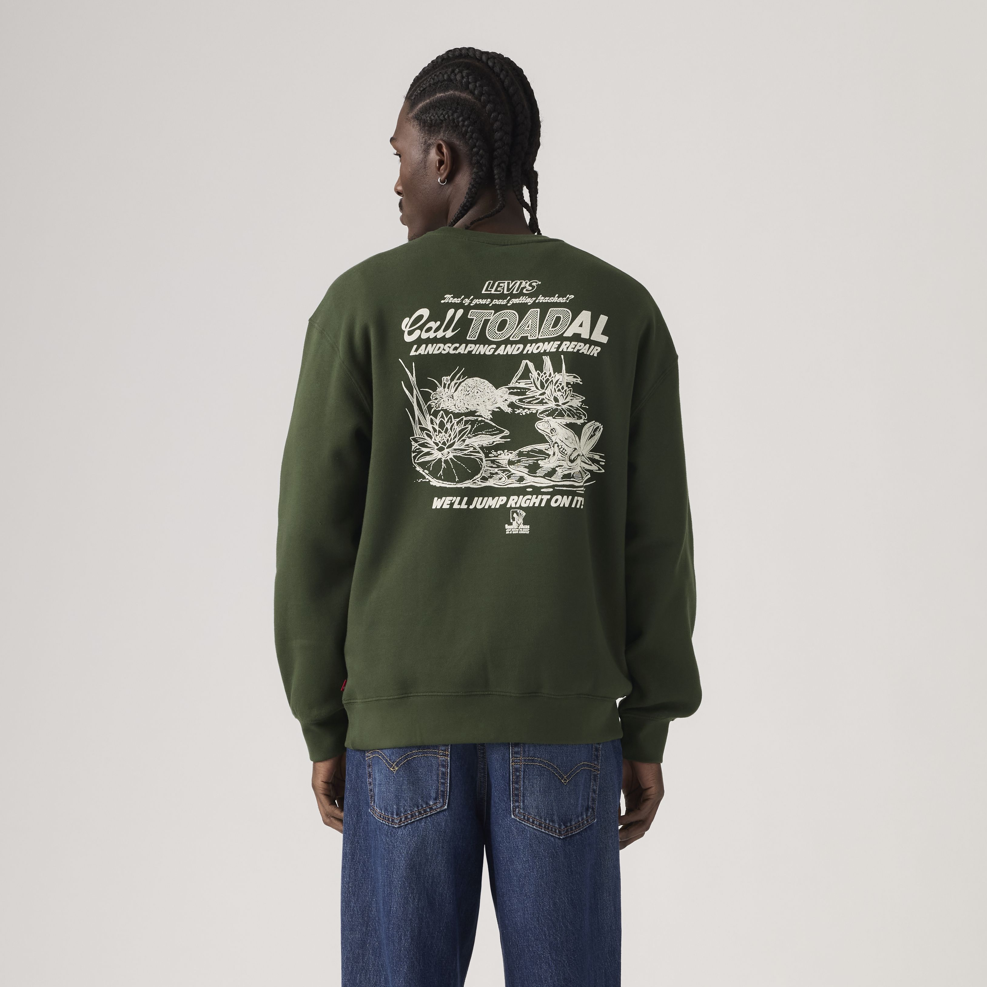 Relaxed Graphic Crewneck Sweatshirt 4