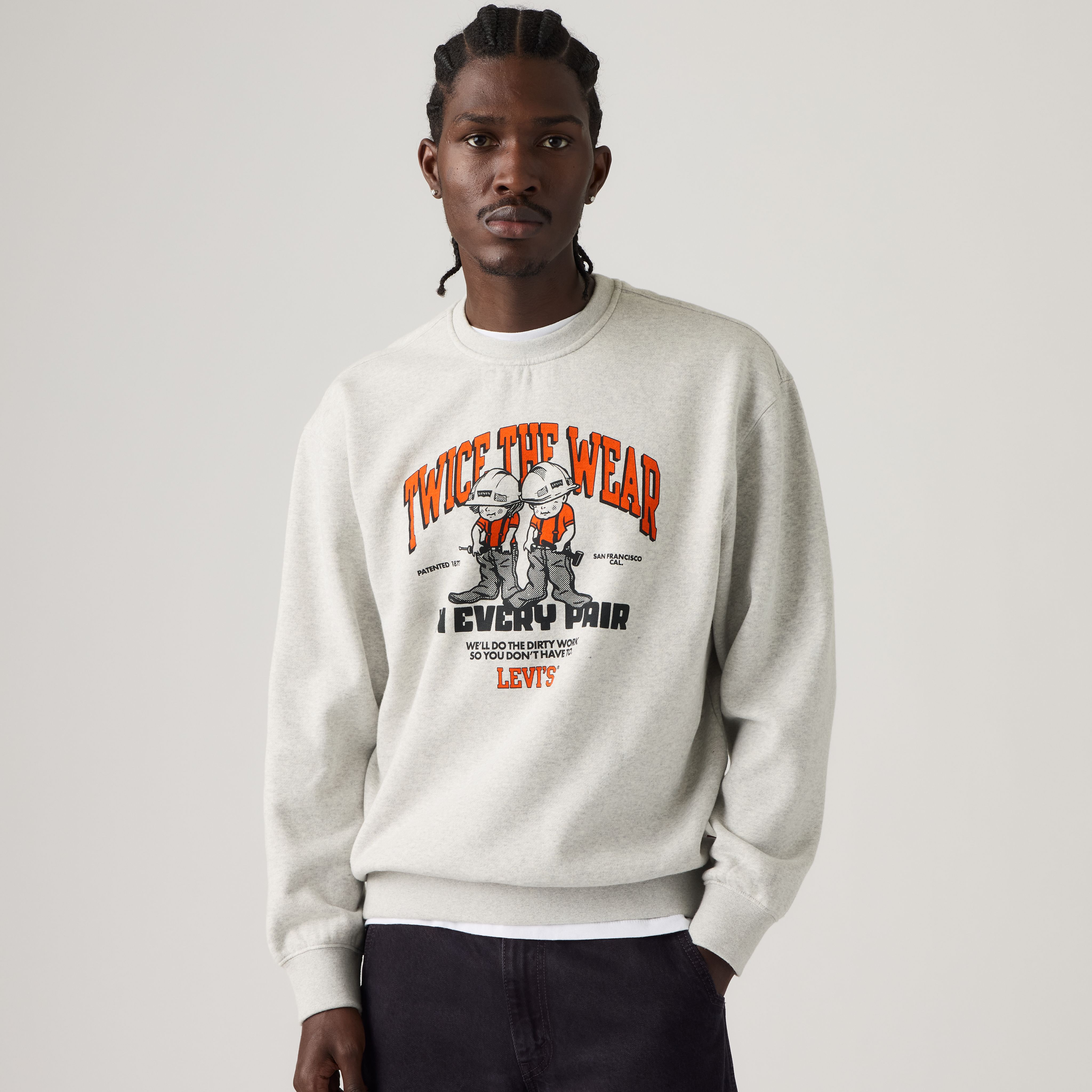 Relaxed Graphic Crewneck Sweatshirt 1