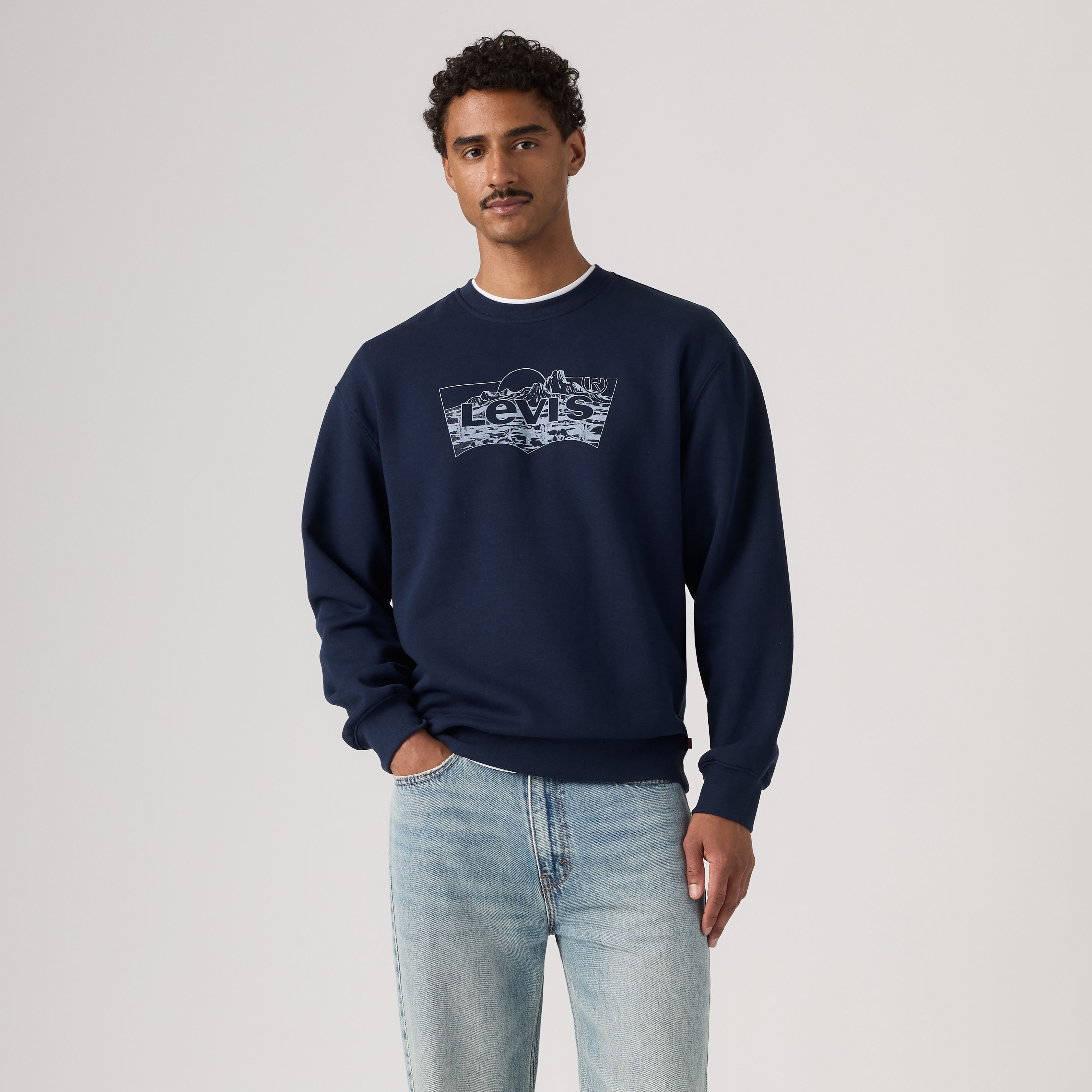 Relaxed Graphic Crewneck Sweatshirt 14