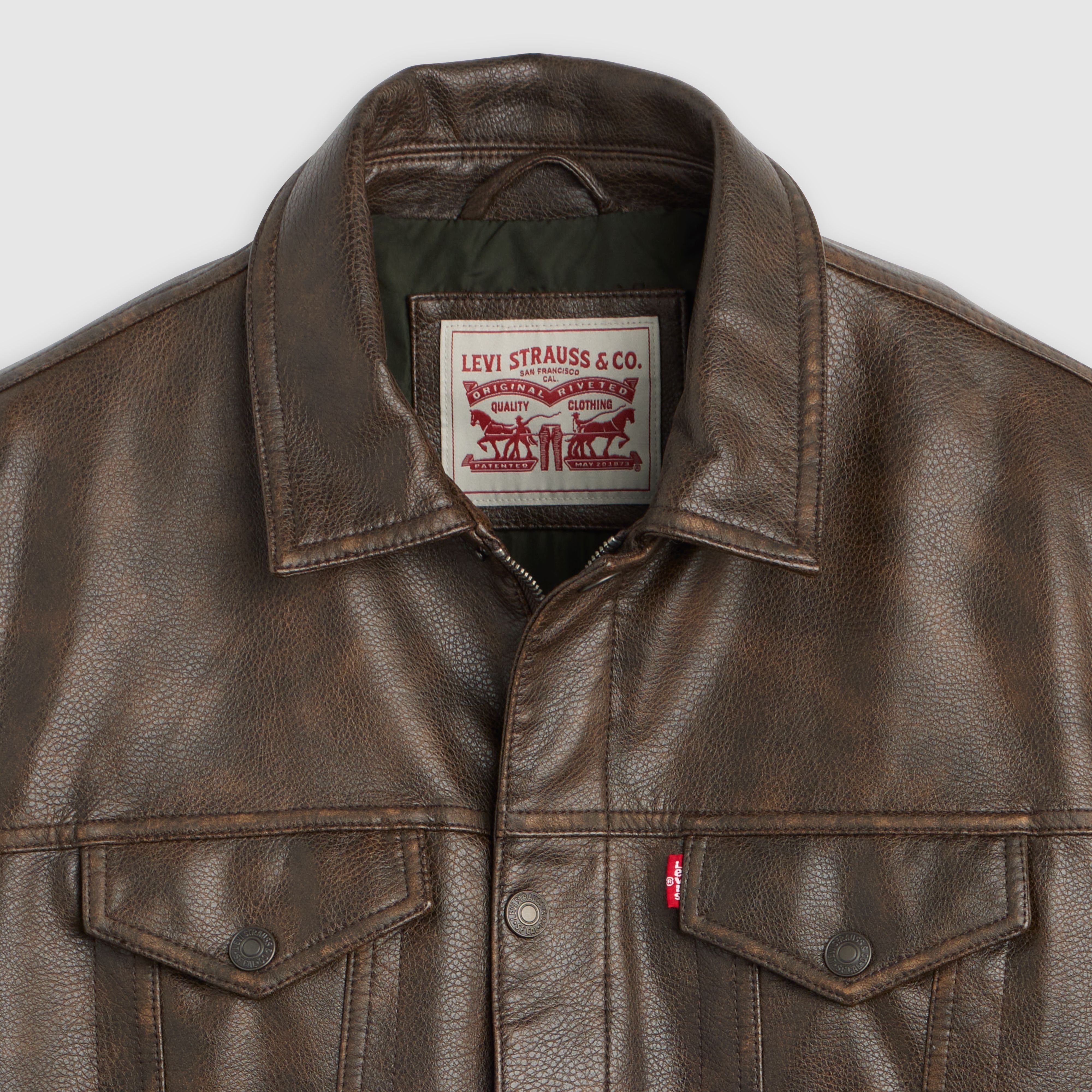 Мужские куртки Levi's Faux Leather Trucker Jacket — фото 5