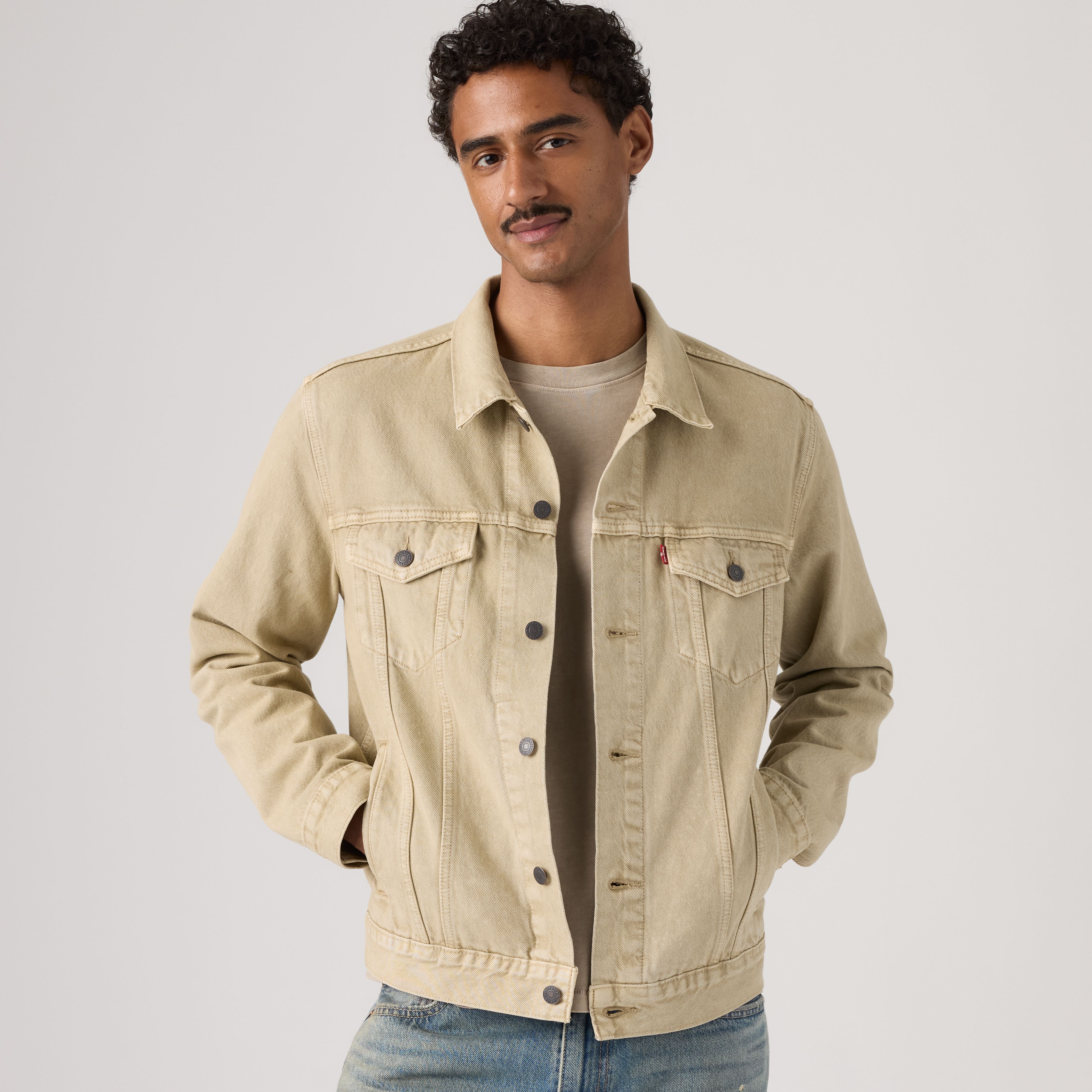 Trucker Jacket 1