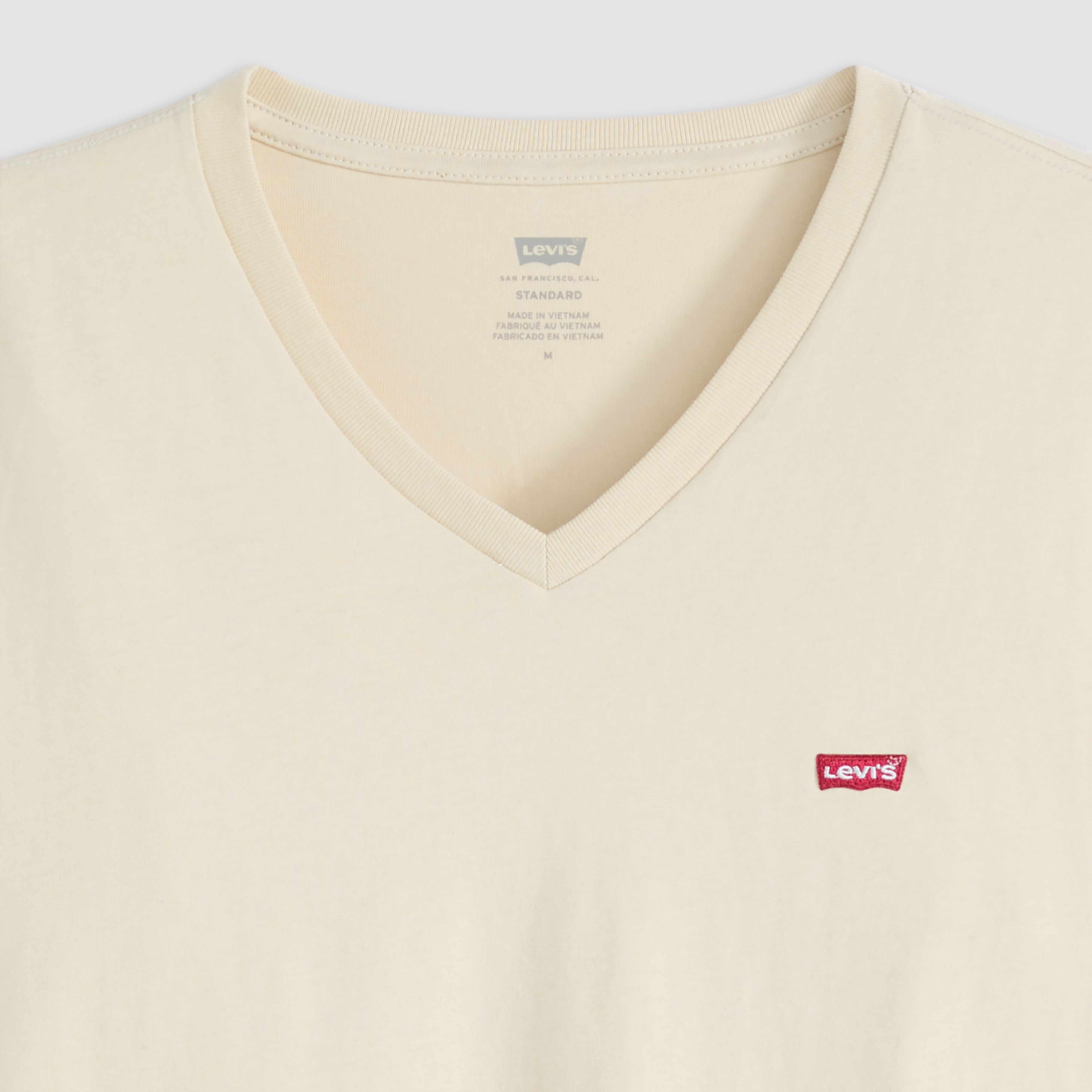 Original Housemark V-Neck Tee 6