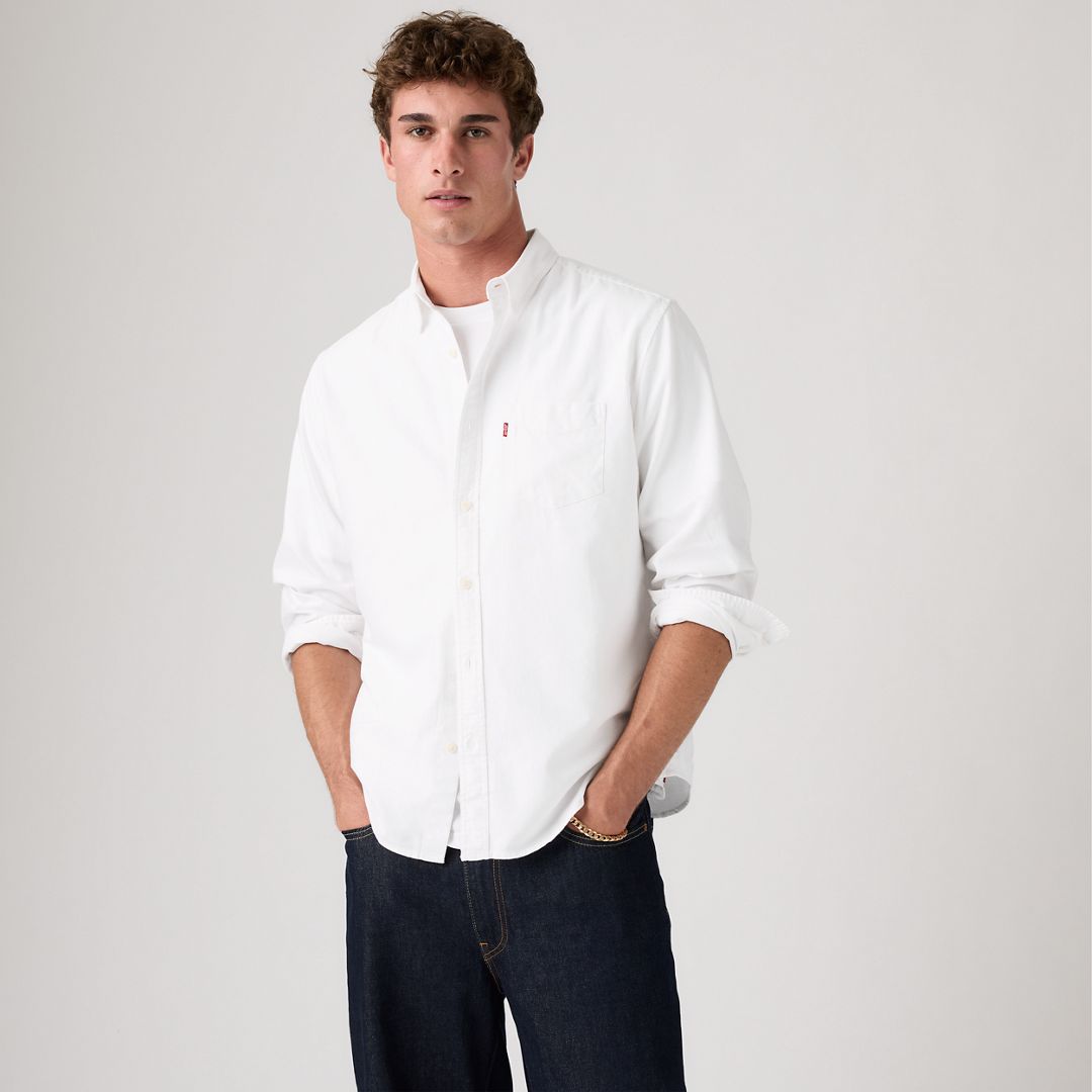 Levi's Men's Classic 1 Pocket Regular-Fit Long Sleeve Shirt - White
