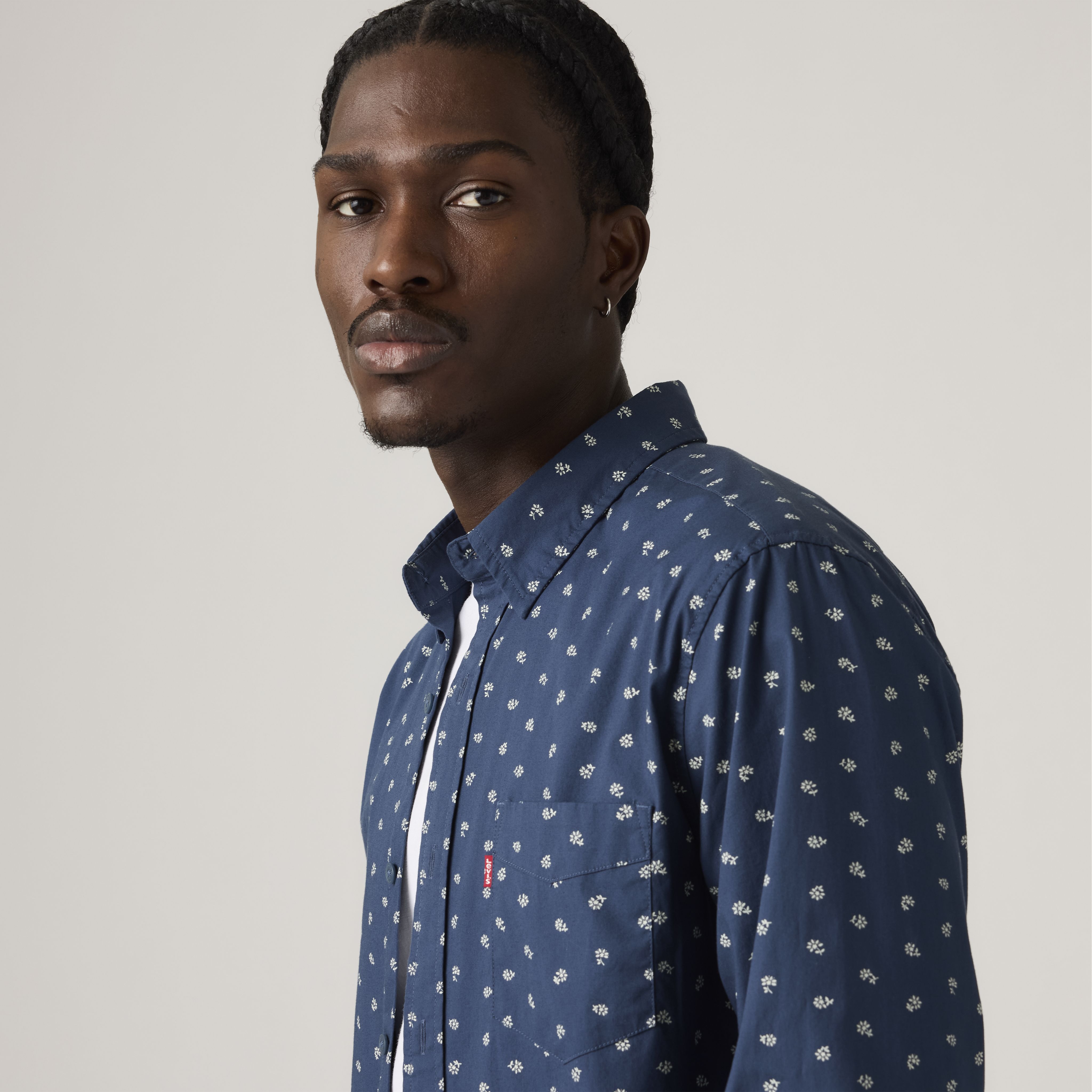 Classic One Pocket Standard Fit Shirt 4