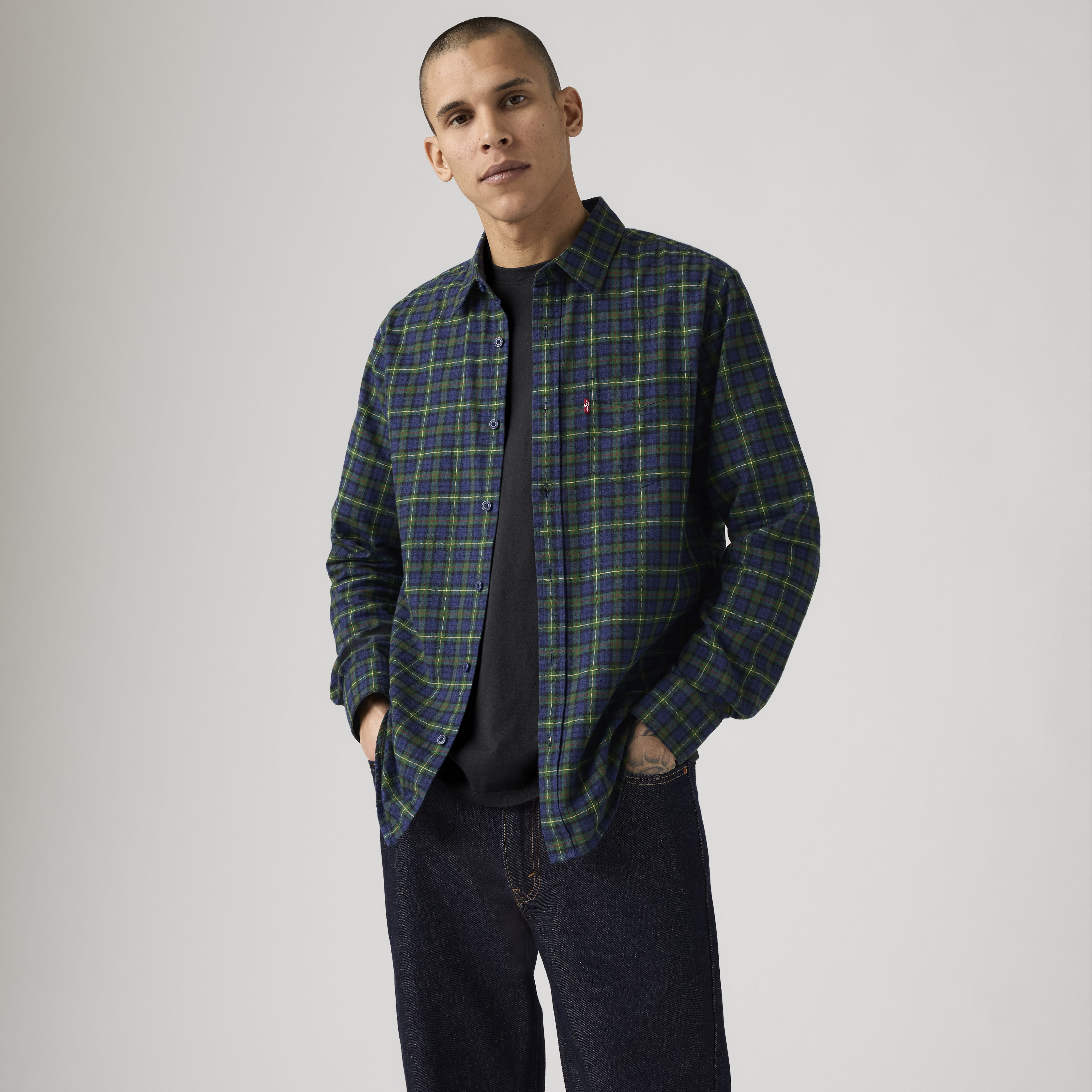 Classic One Pocket Standard Fit Flannel Shirt 1