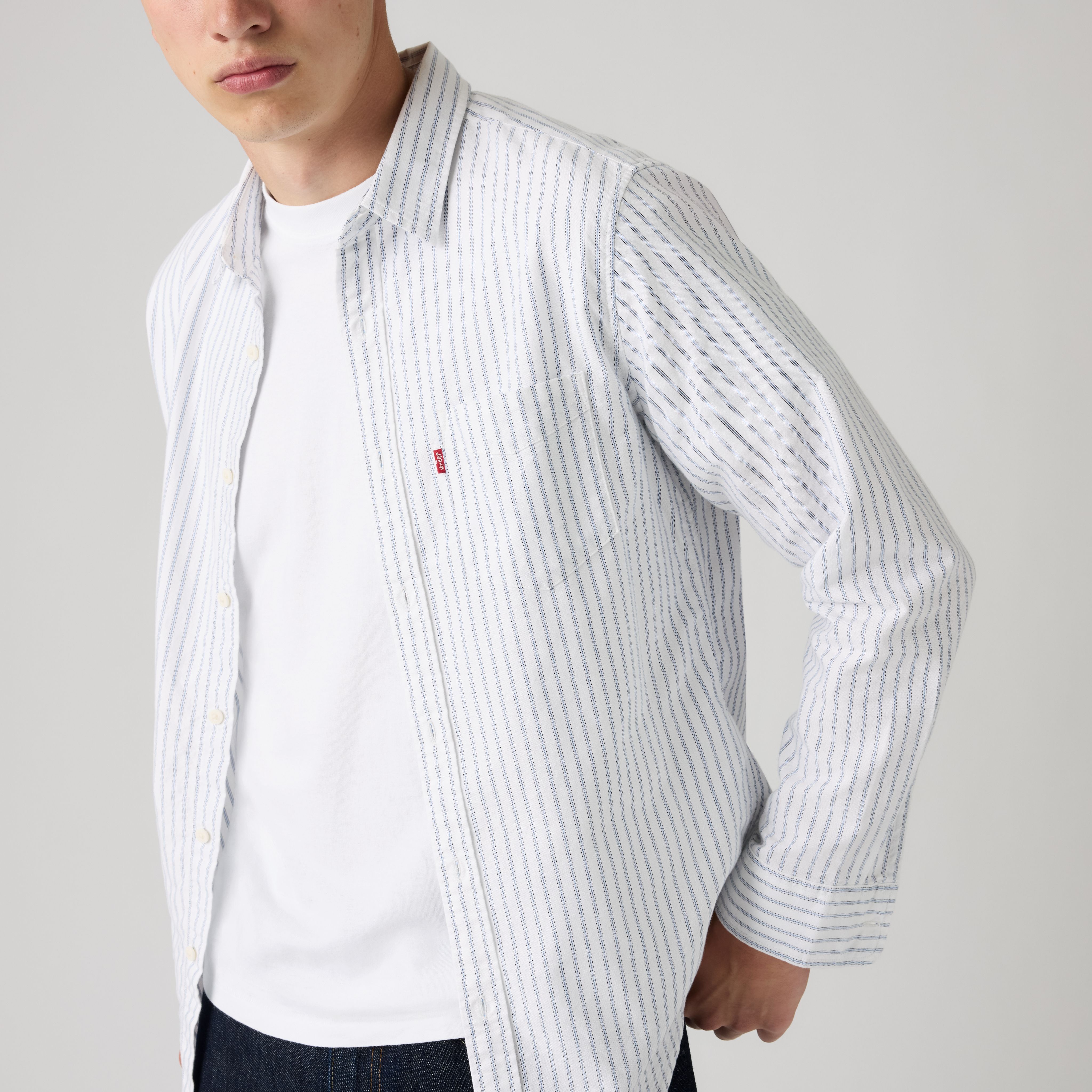Classic Pocket Standard Fit Shirt 2
