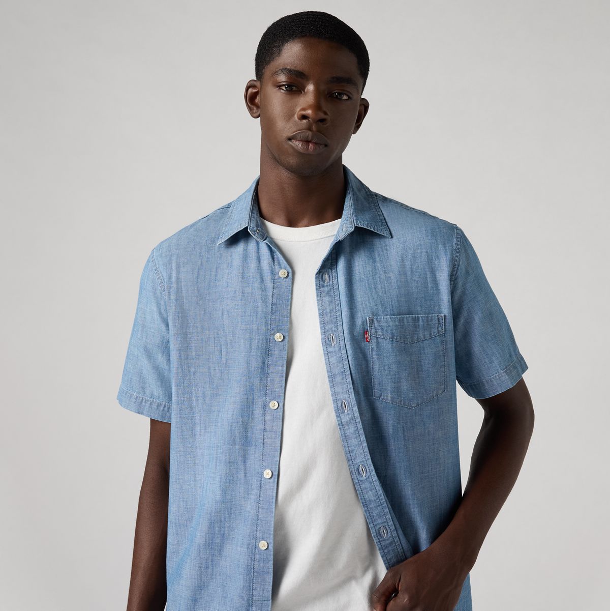 Short Sleeve Sunset One Pocket Standard Fit Shirt — Sebastian Chambray Light - Blue