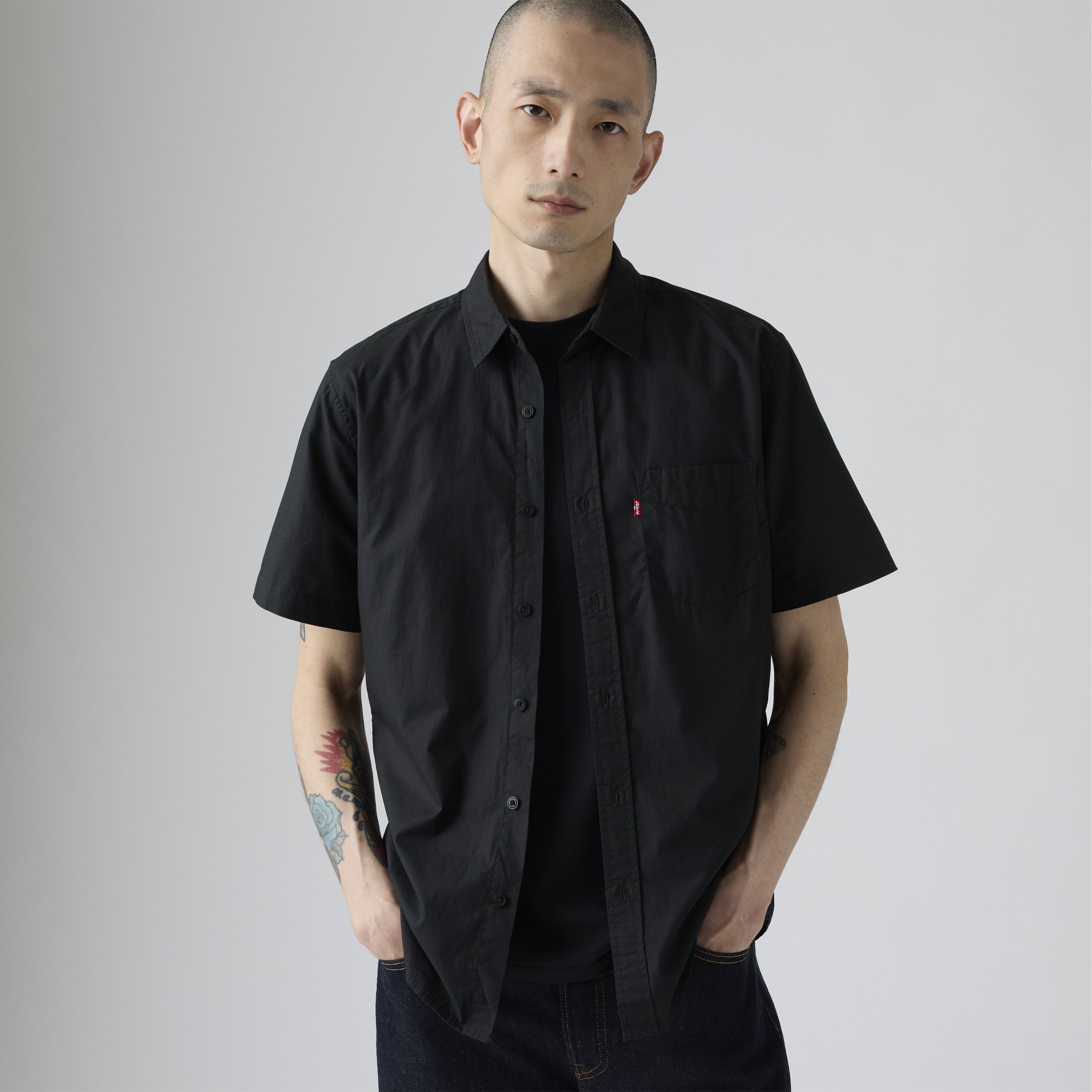 Short-Sleeve Classic Standard Fit Shirt 1