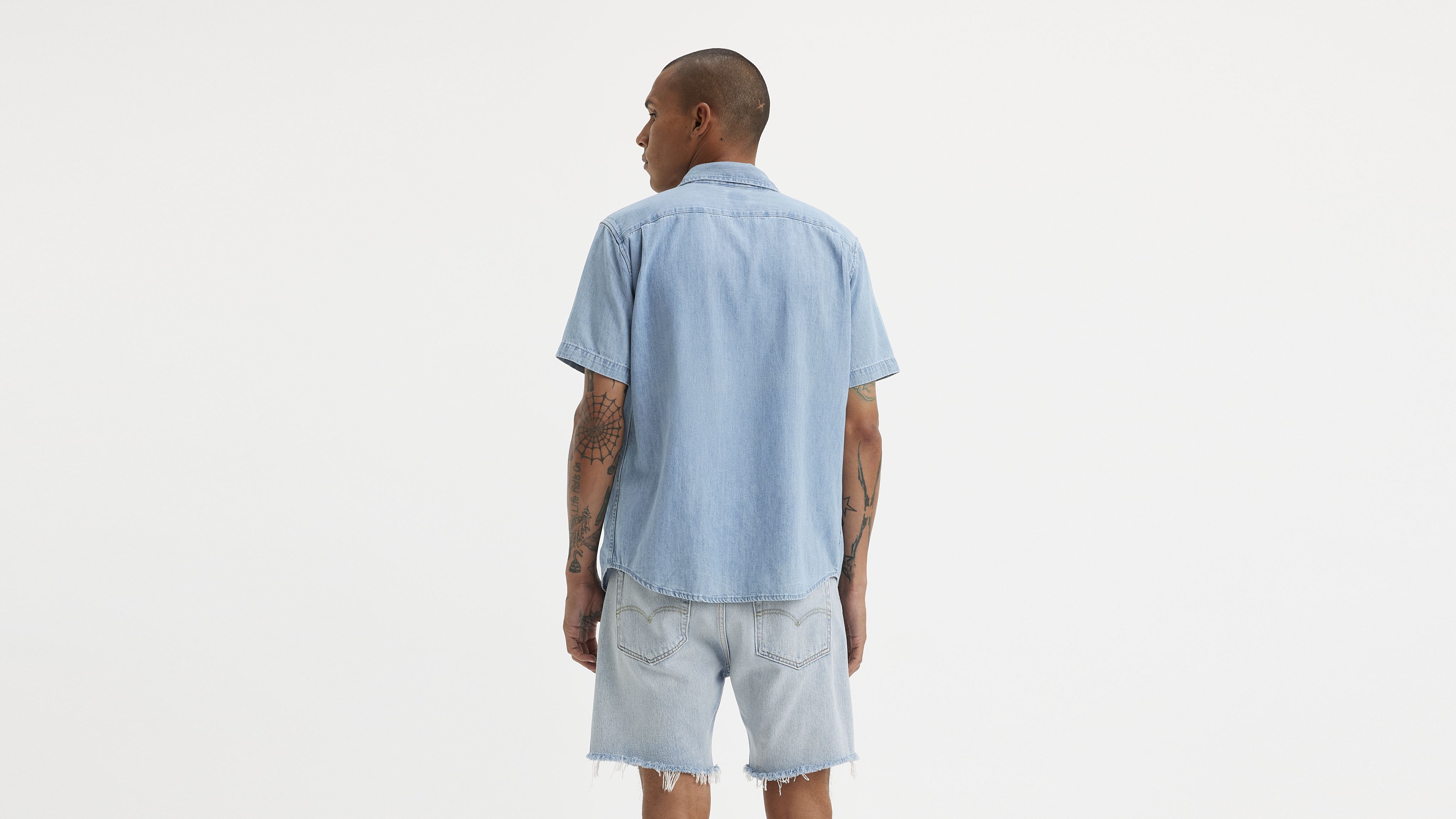 Klassisk skjorte med standard pasform 2