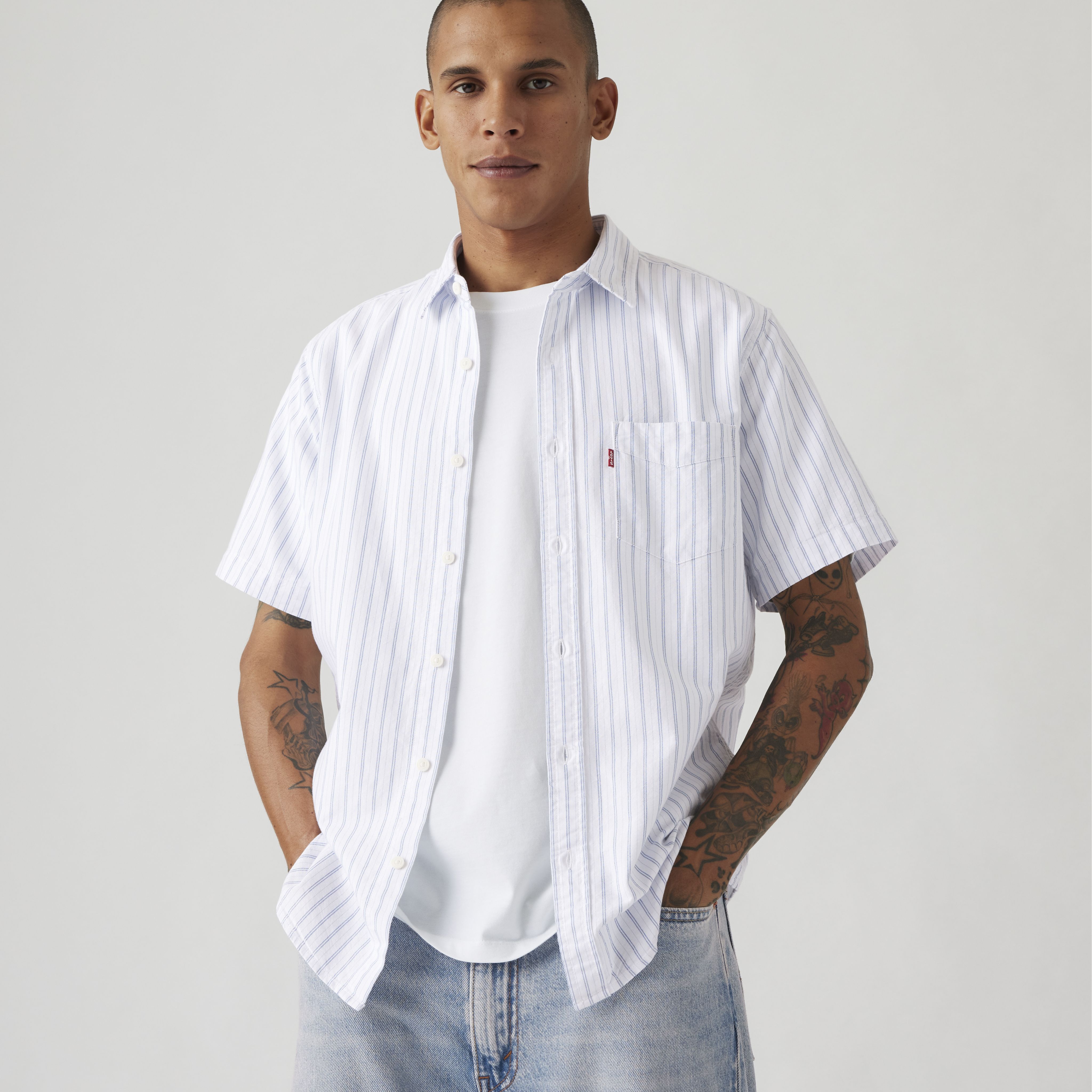 Short Sleeve Classic One Pocket Standard Fit Shirt 1