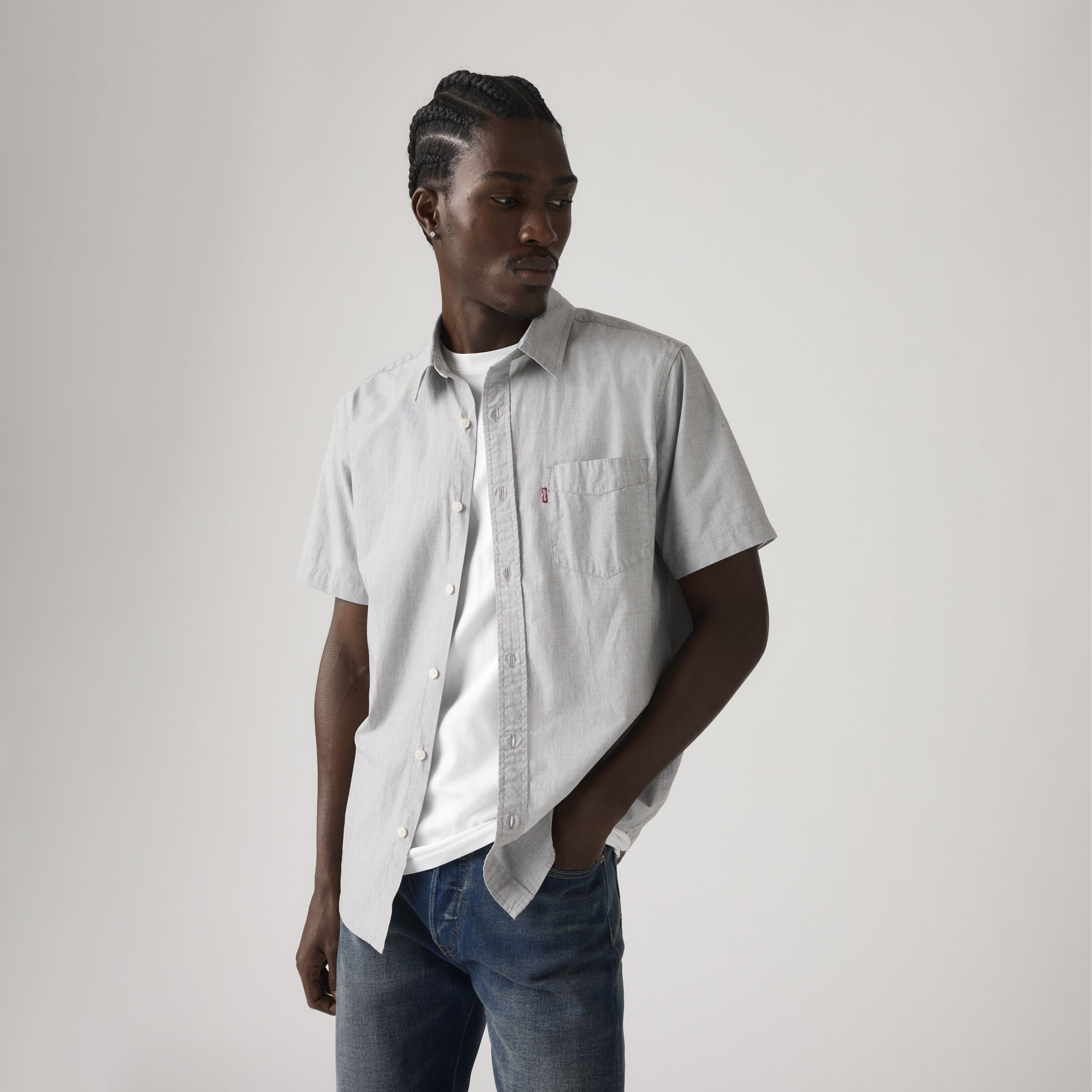 Short-Sleeve Classic Standard Fit Shirt 1