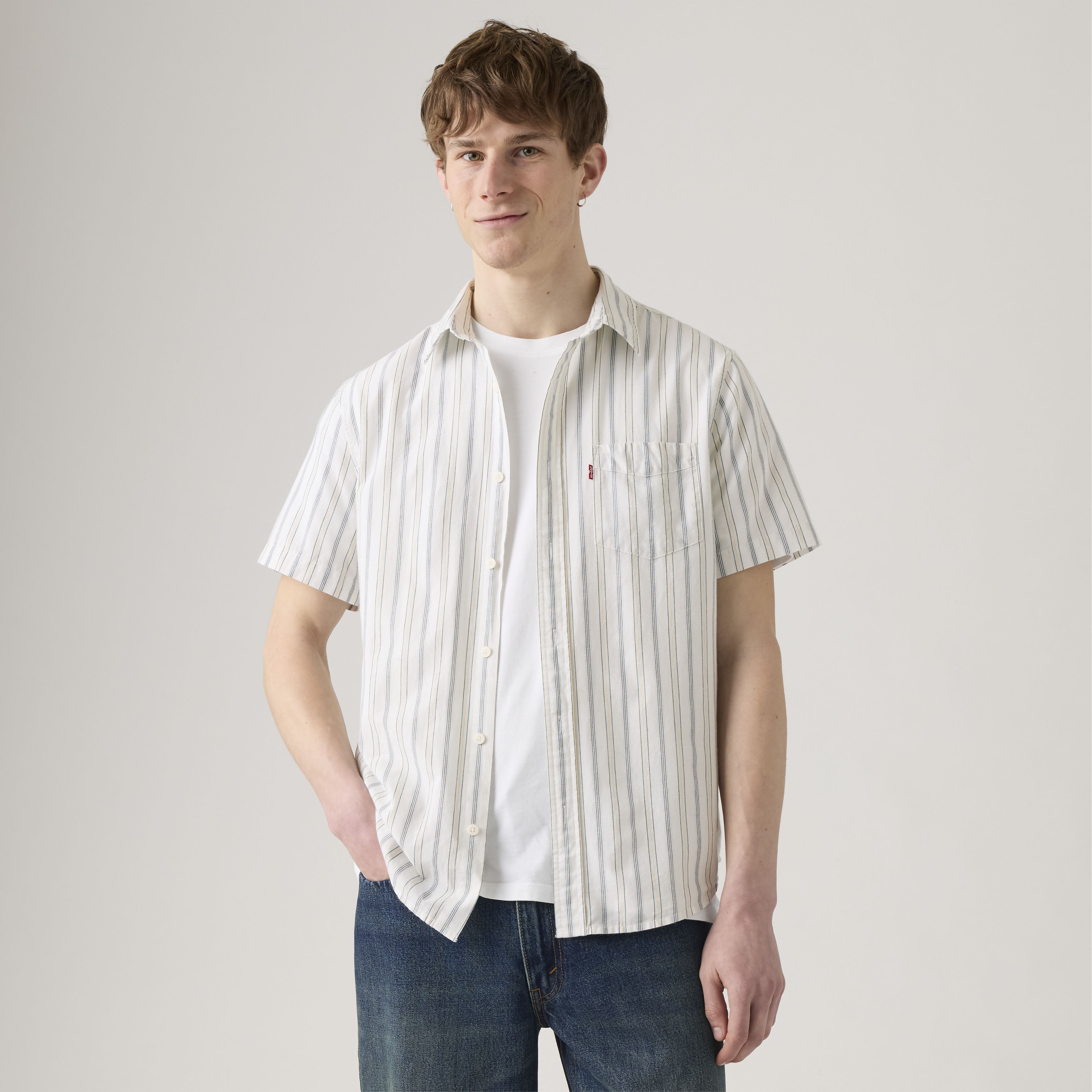 Short-Sleeve Classic Standard Fit Shirt 9