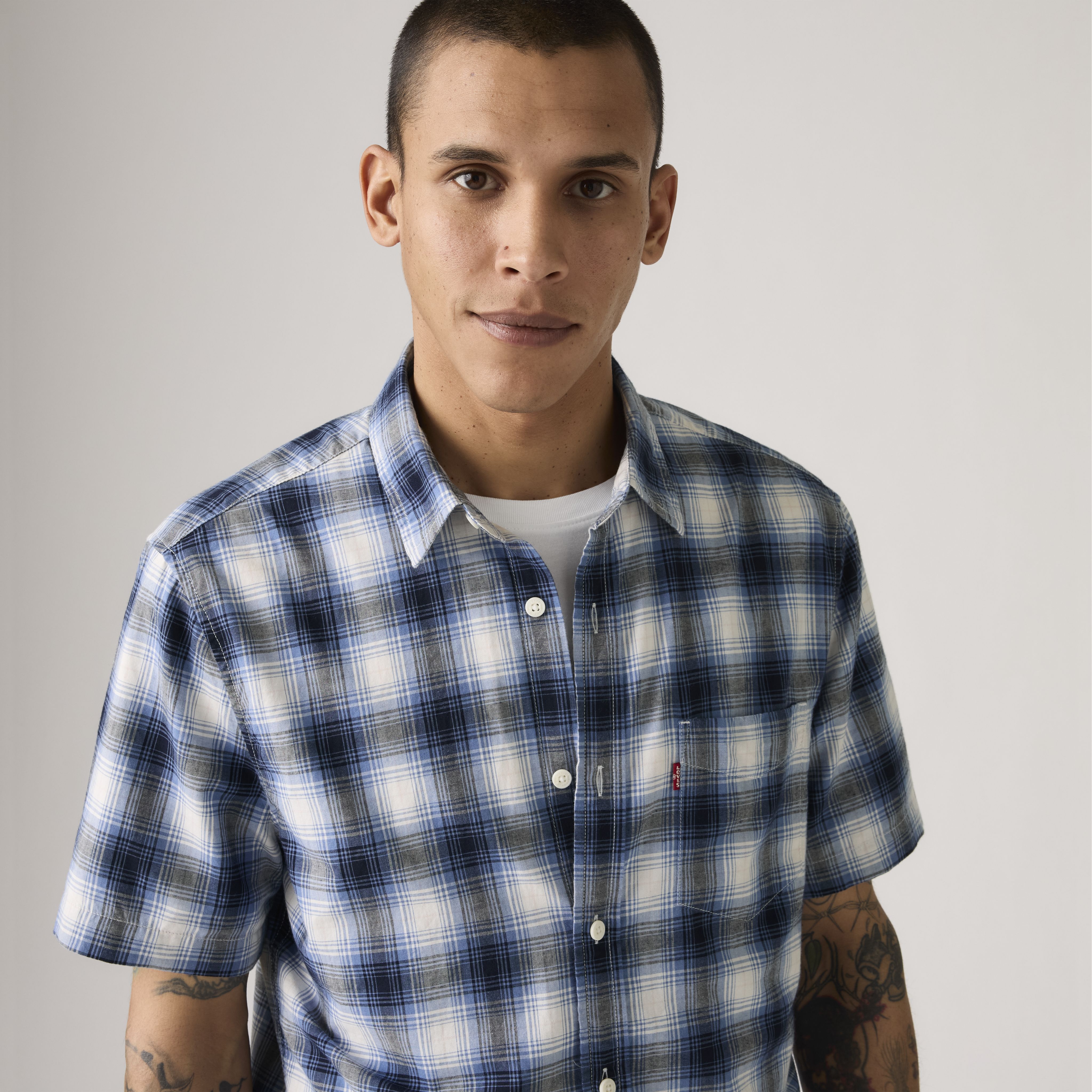 Short-Sleeve Classic Standard Fit Shirt 4