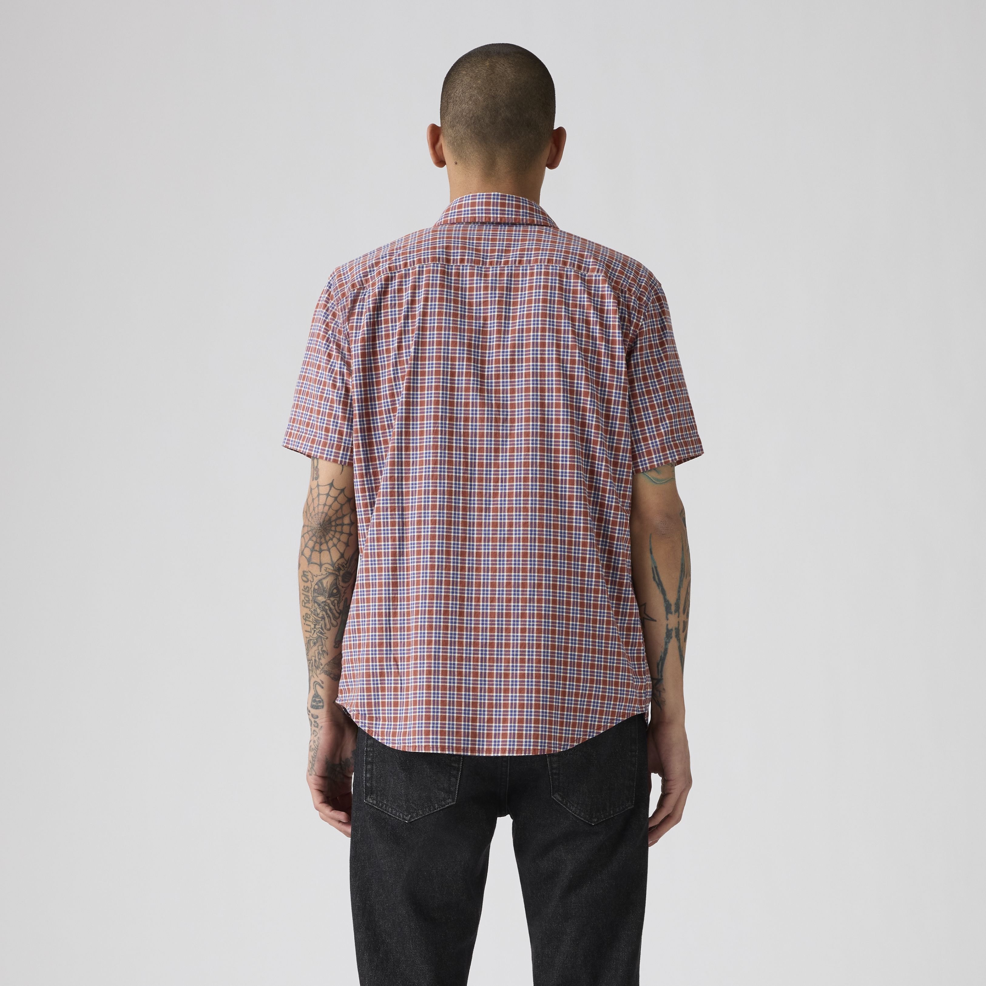 Short-Sleeve Classic Standard Fit Shirt 3