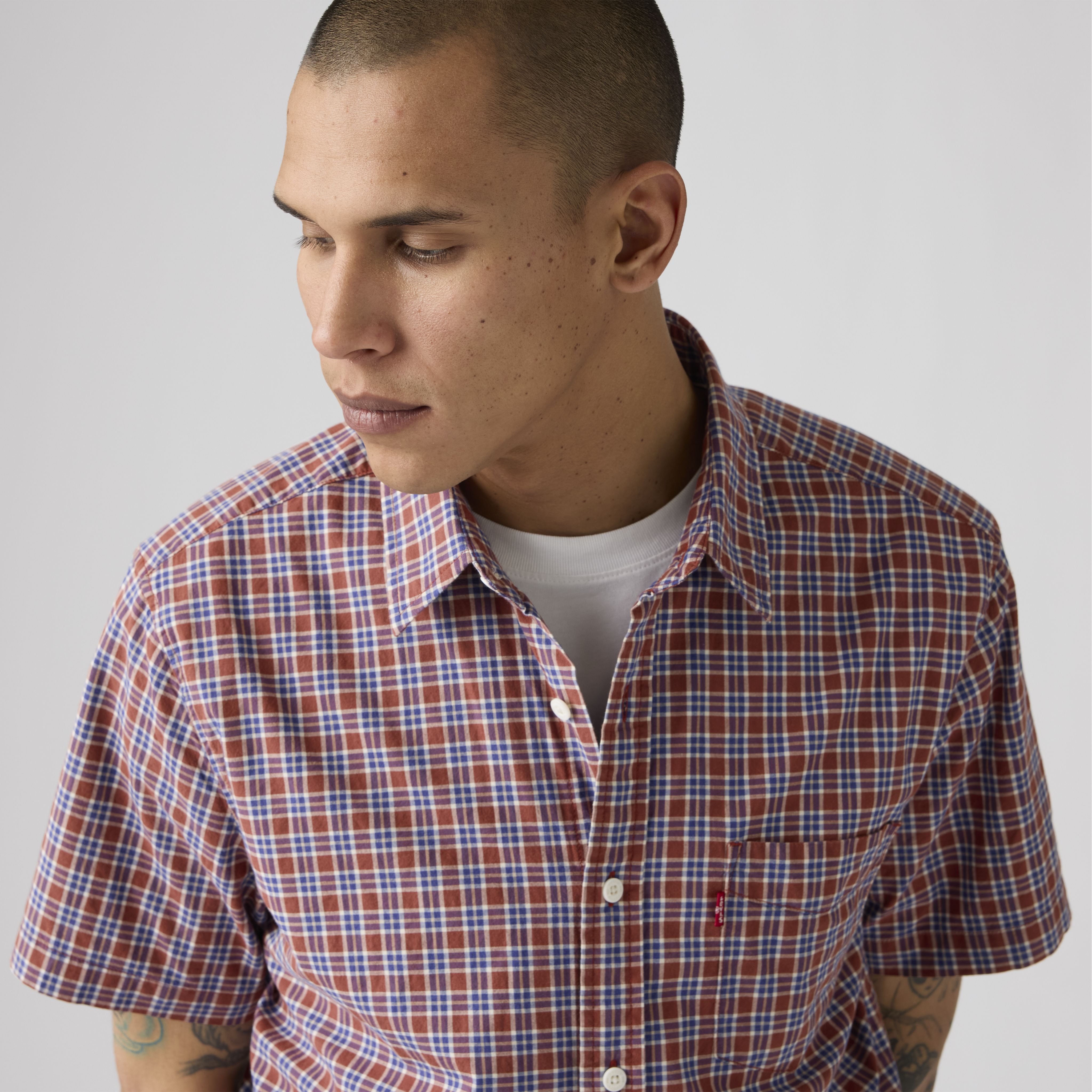 Short-Sleeve Classic Standard Fit Shirt 4