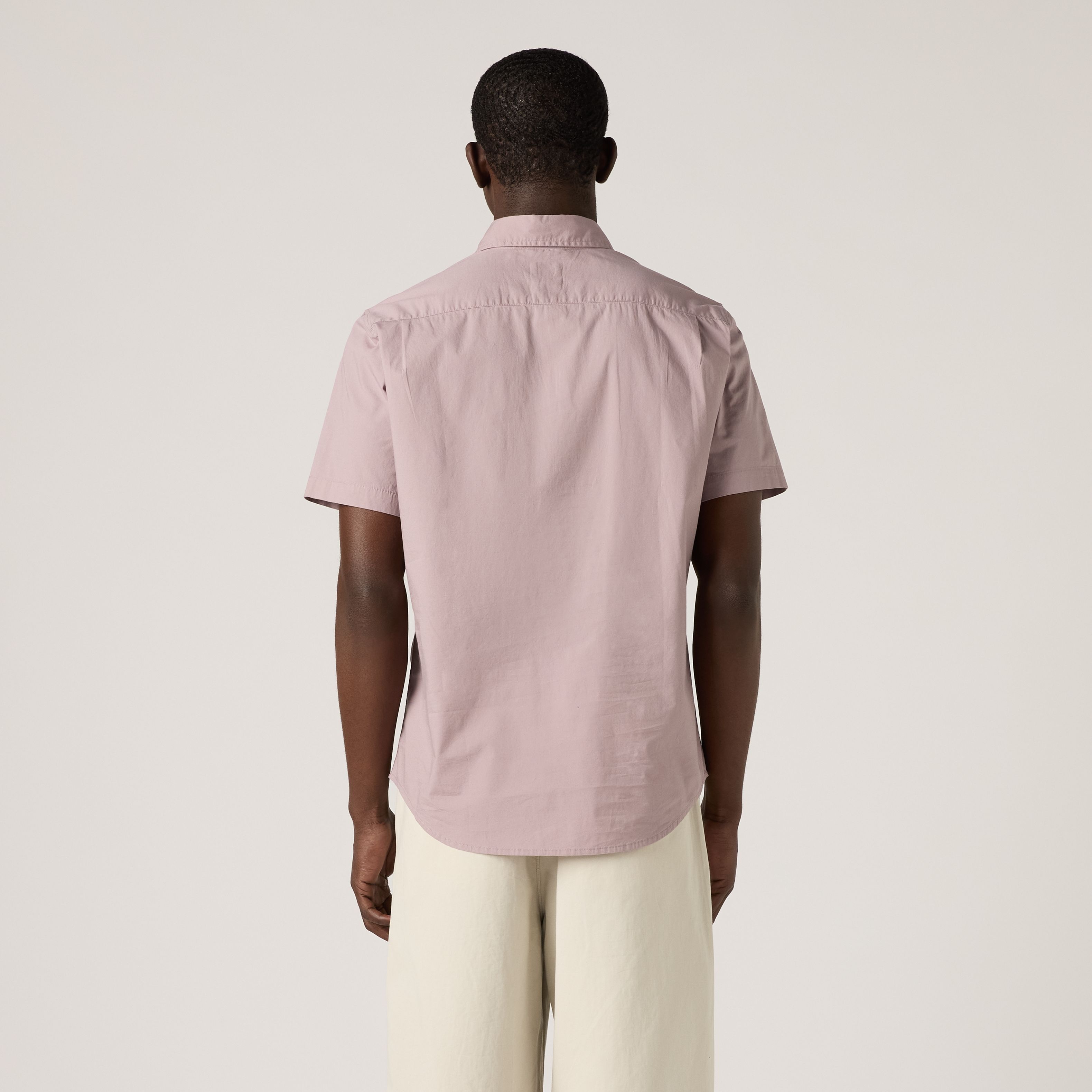 Classic One Pocket Standard Short-Sleeve Shirt 4