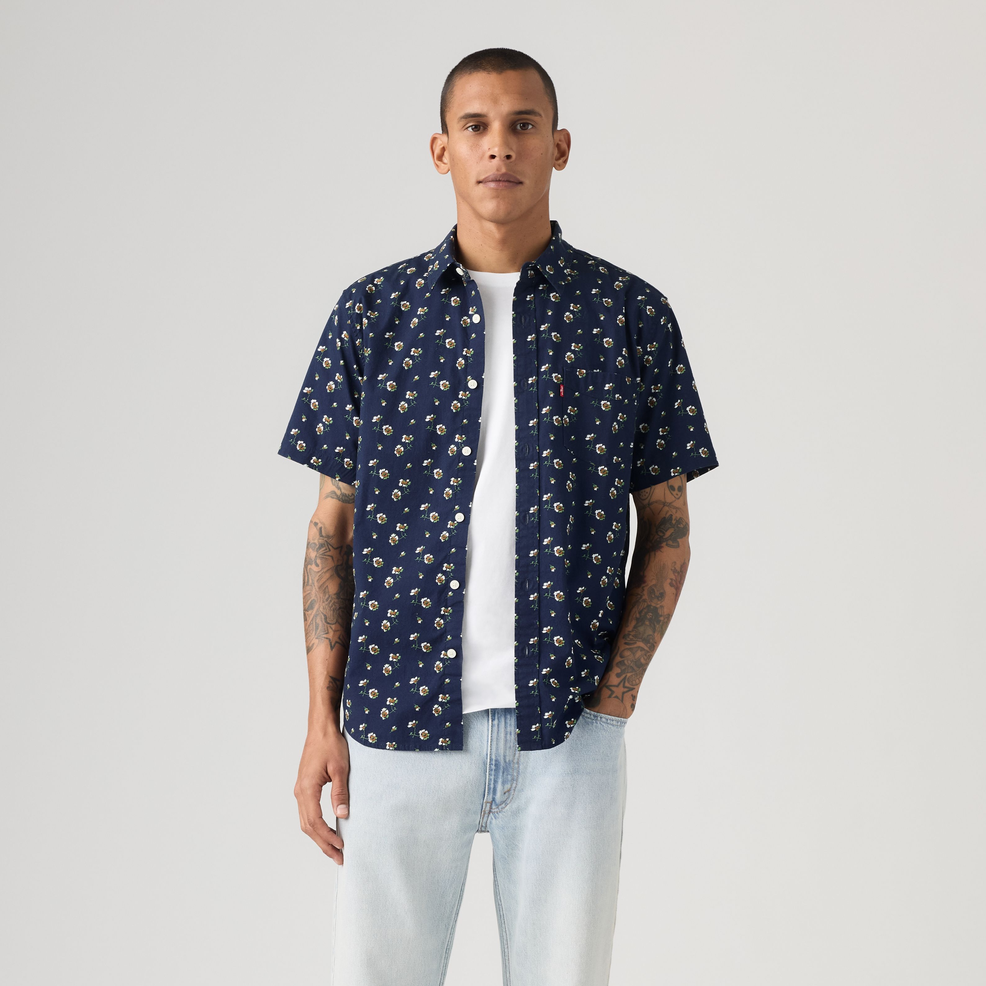Classic One Pocket Standard Short-Sleeve Shirt 3