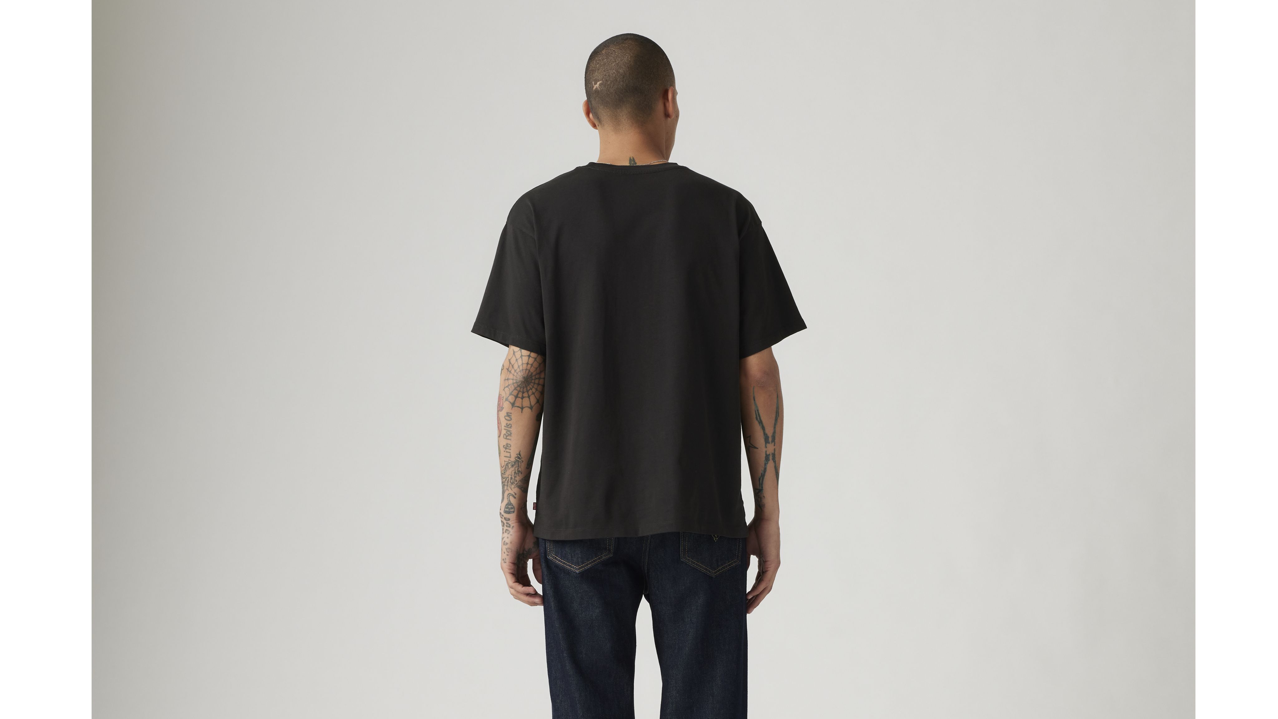 Relaxed Fit Embroidered Badge Vintage Graphic T-Shirt 3
