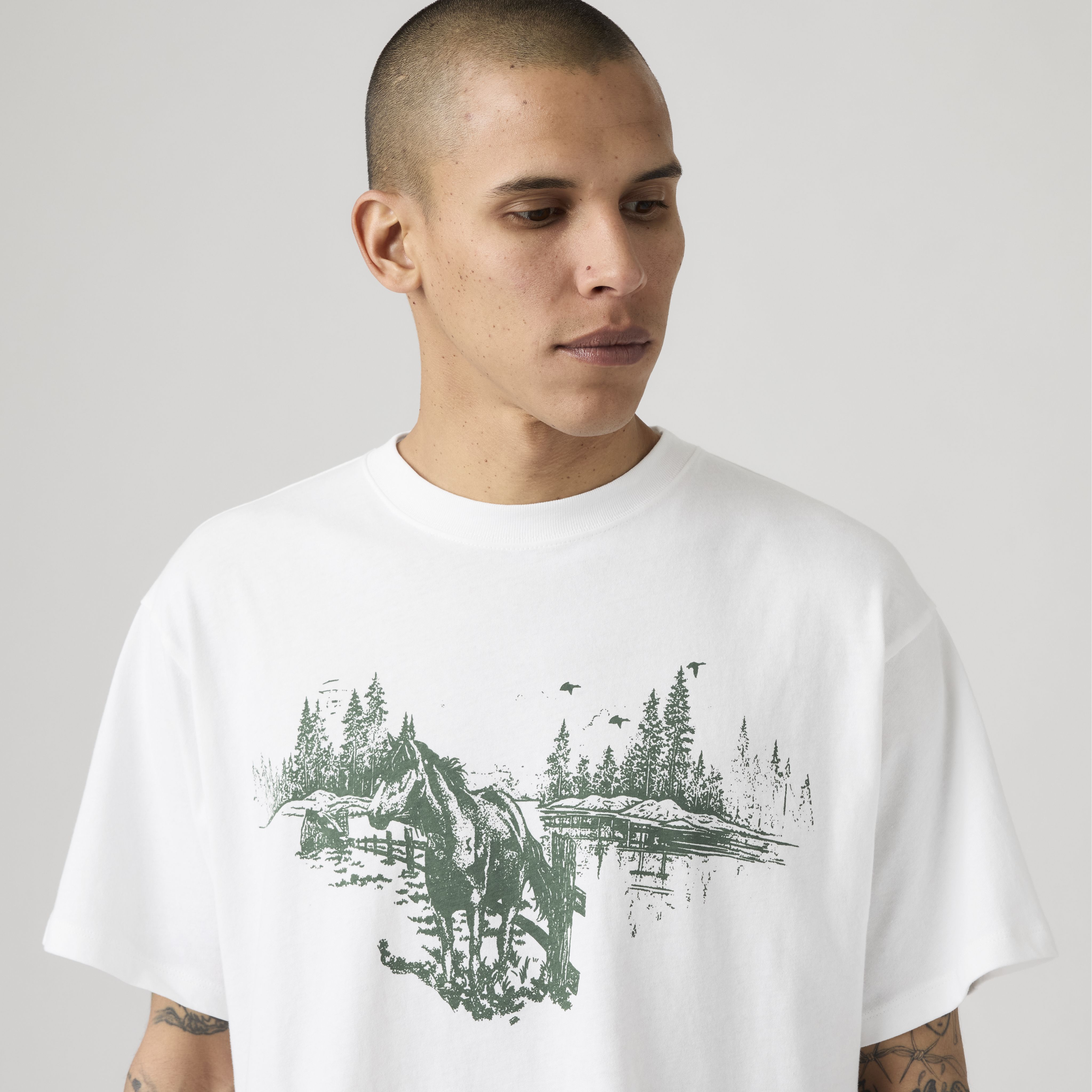 Vintage Fit Graphic T-Shirt 2