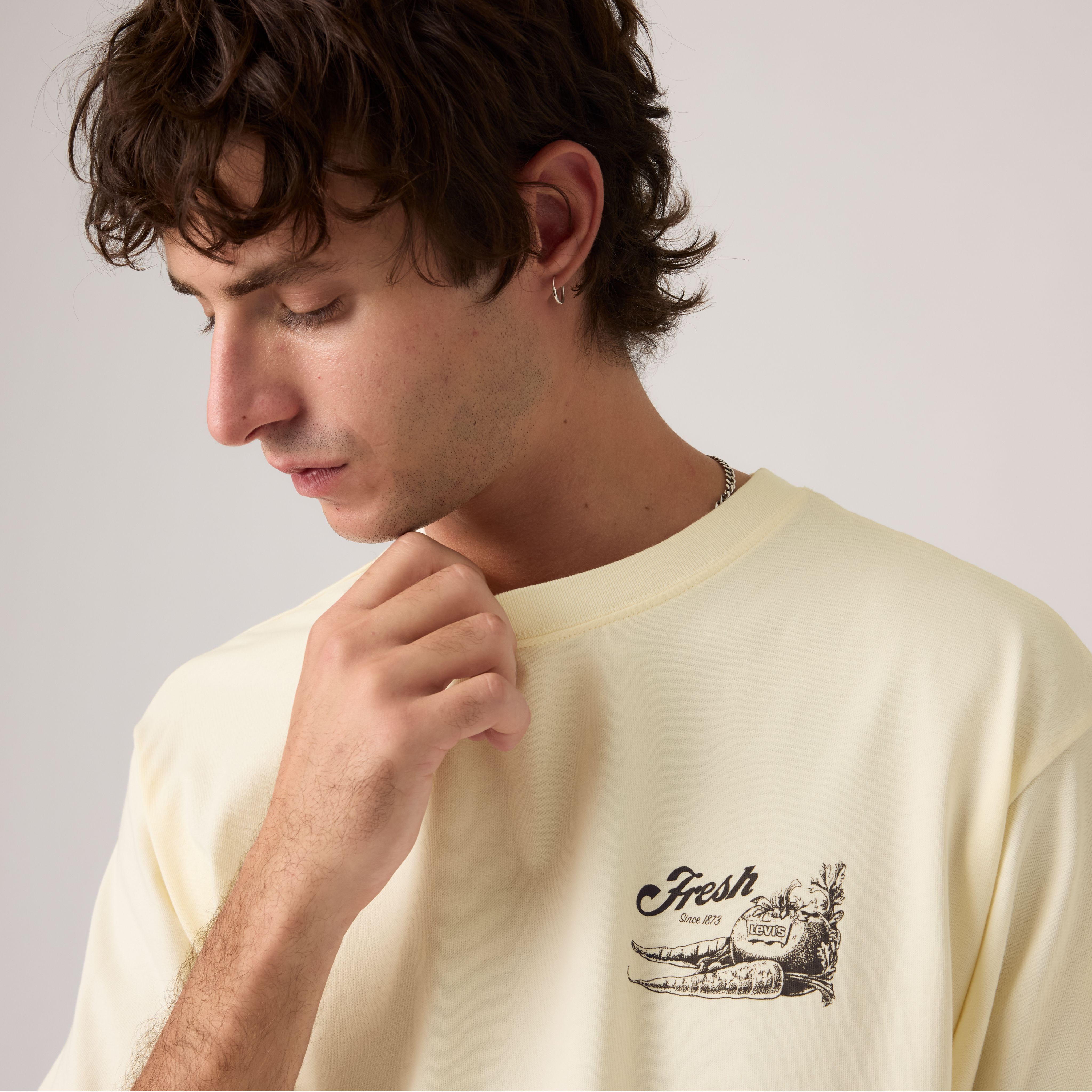 Vintage Fit Graphic T-Shirt 4
