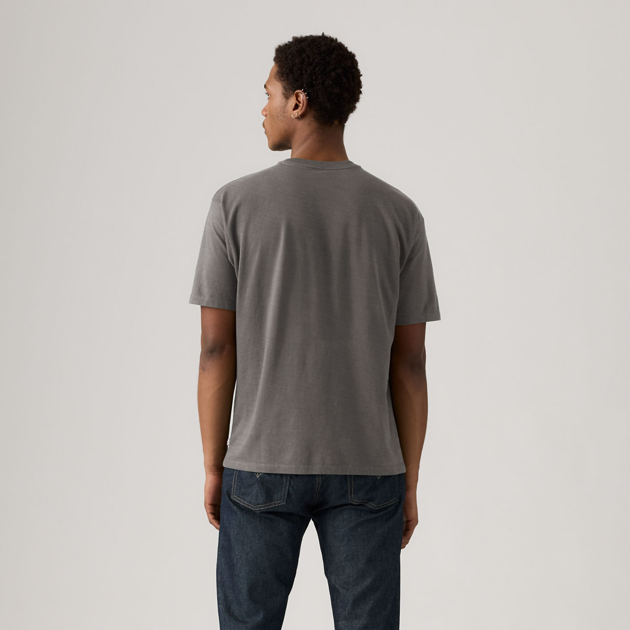 Graphic Vintage Tee 4