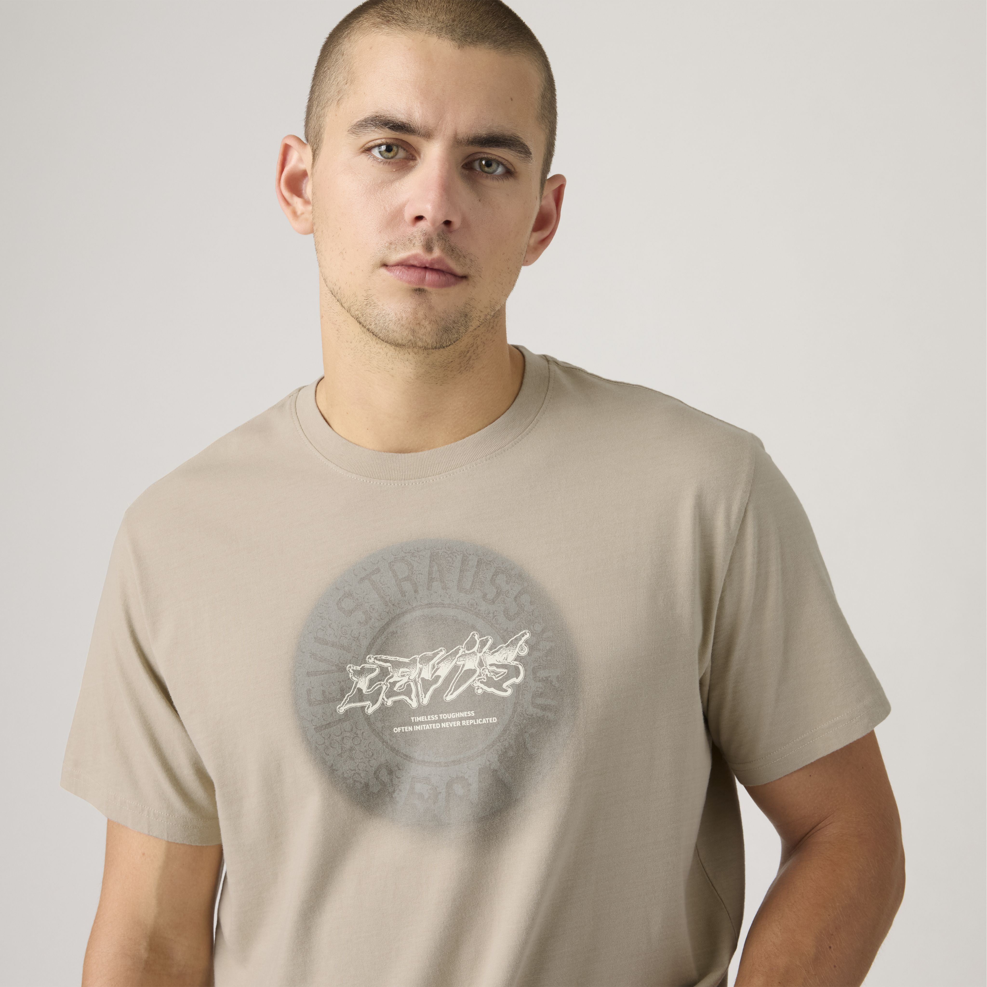 Vintage Graphic T-Shirt 2