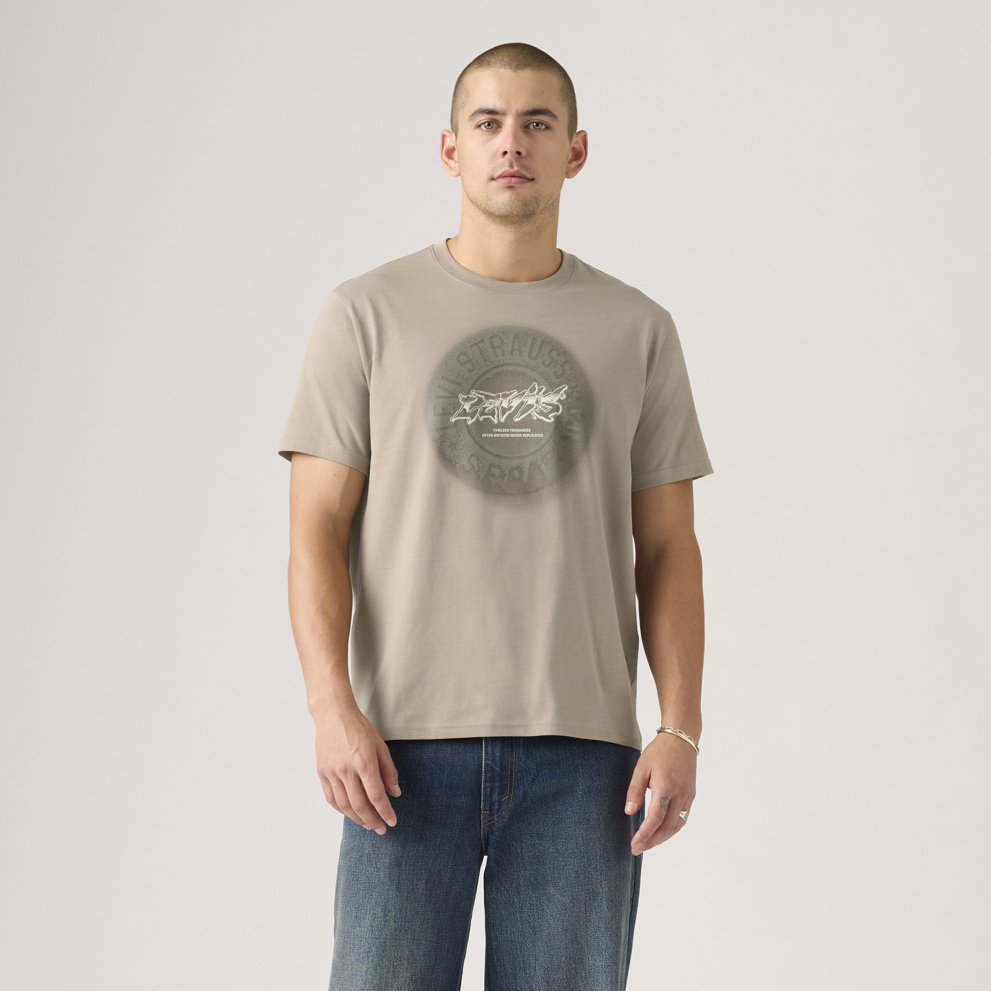 Vintage Graphic T-Shirt 3