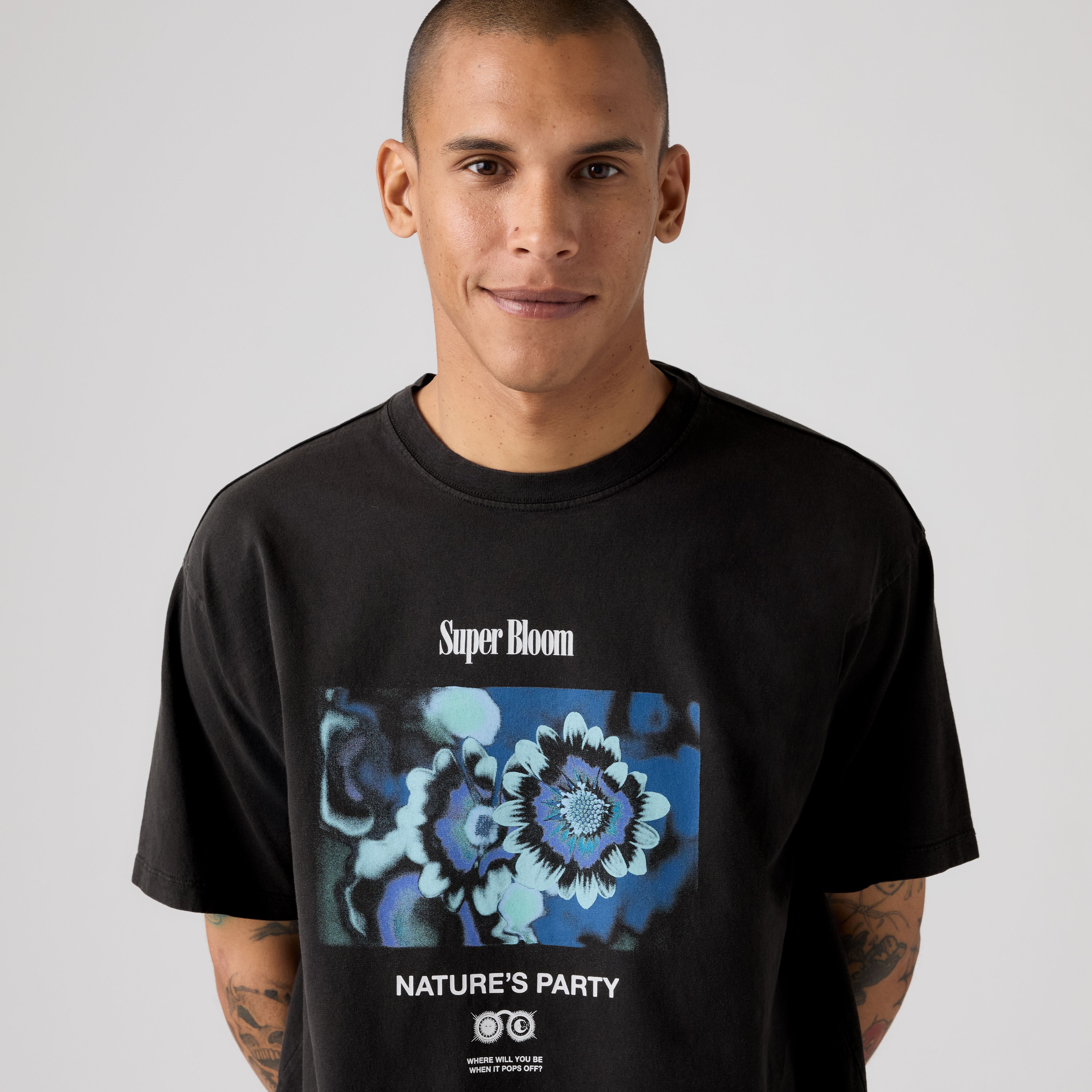 Vintage Fit Graphic T-Shirt 2