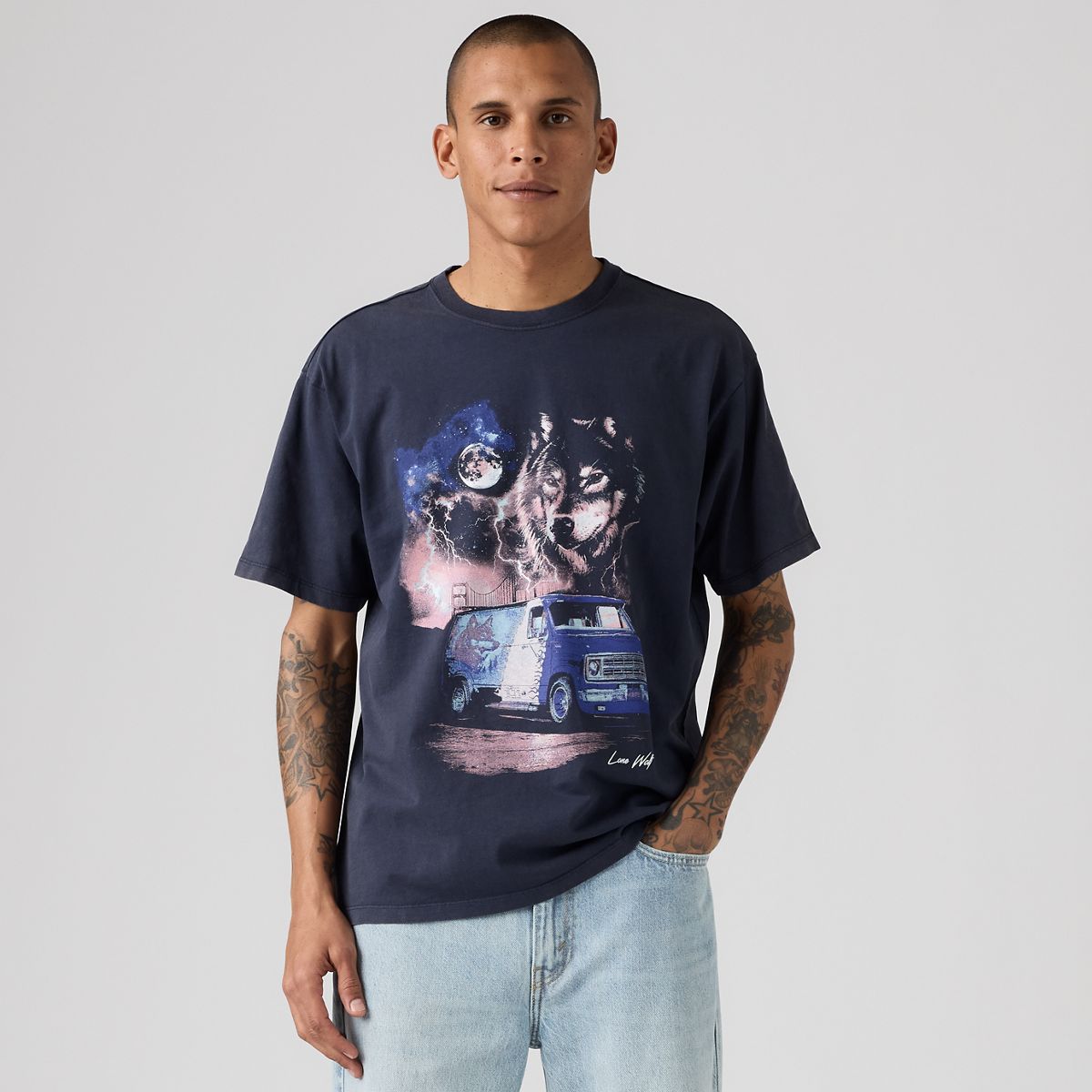 Vintage Graphic T-Shirt — Lone Wolf Nightfall Navy - Blue