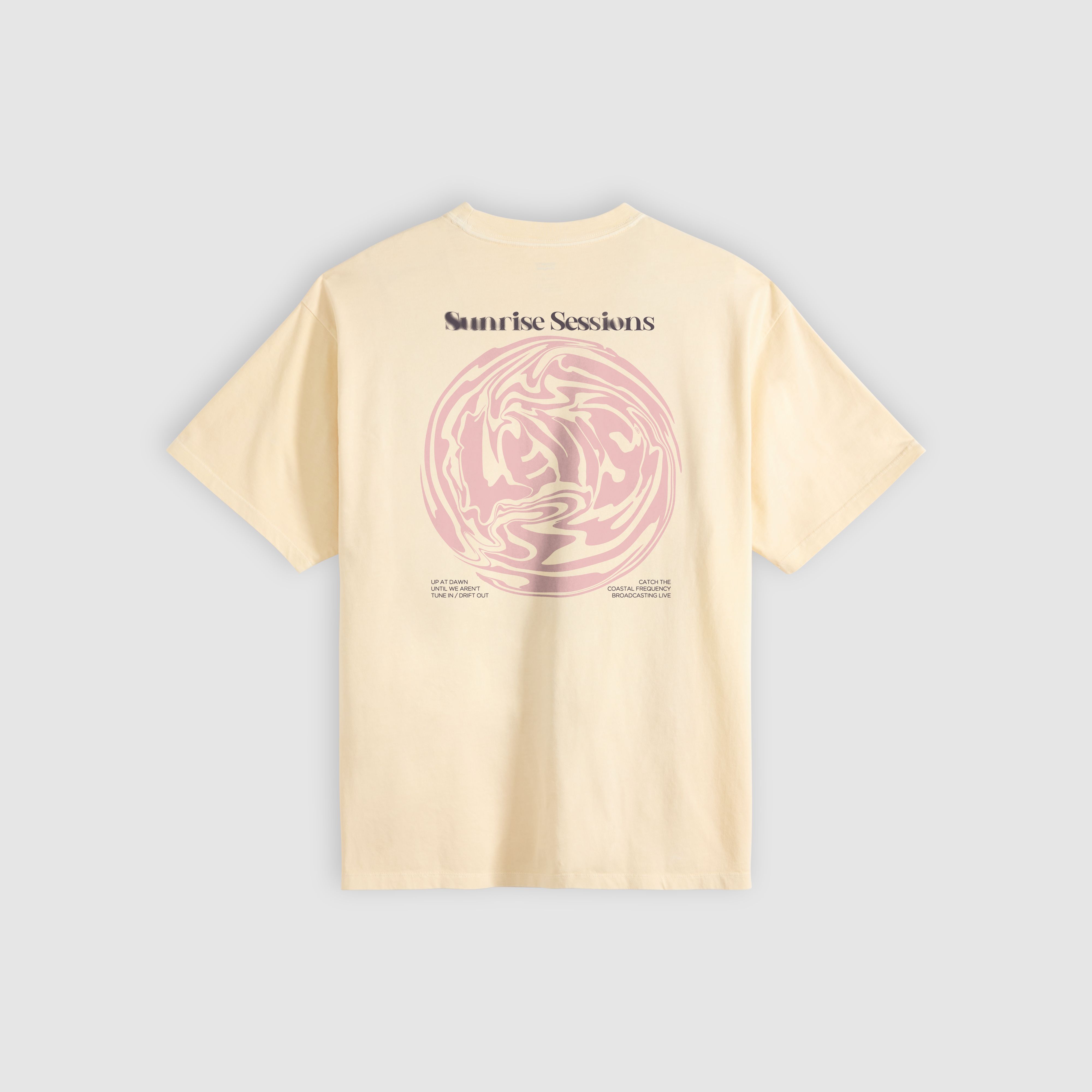 Graphic Vintage Tee 6