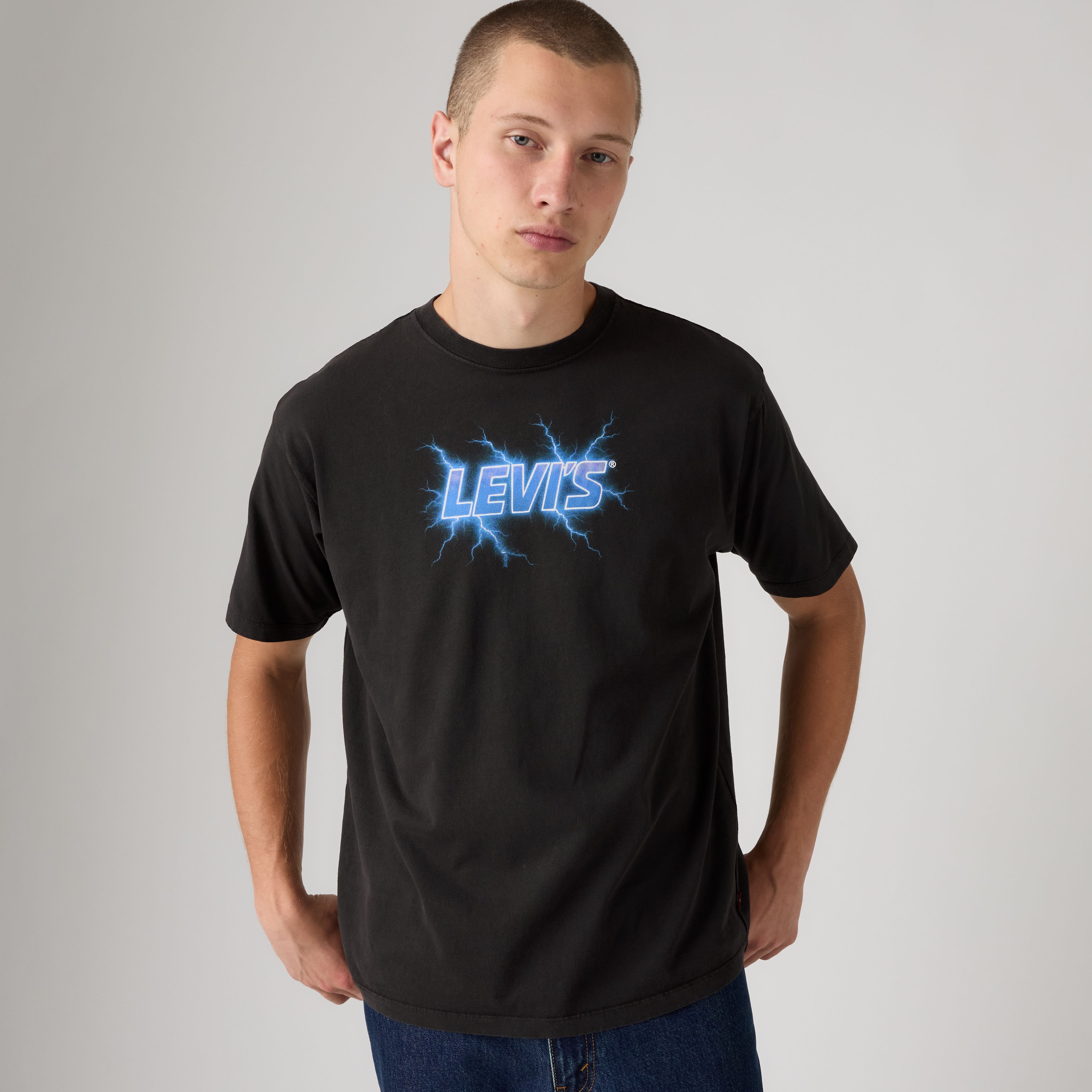 Vintage Graphic T-Shirt 1