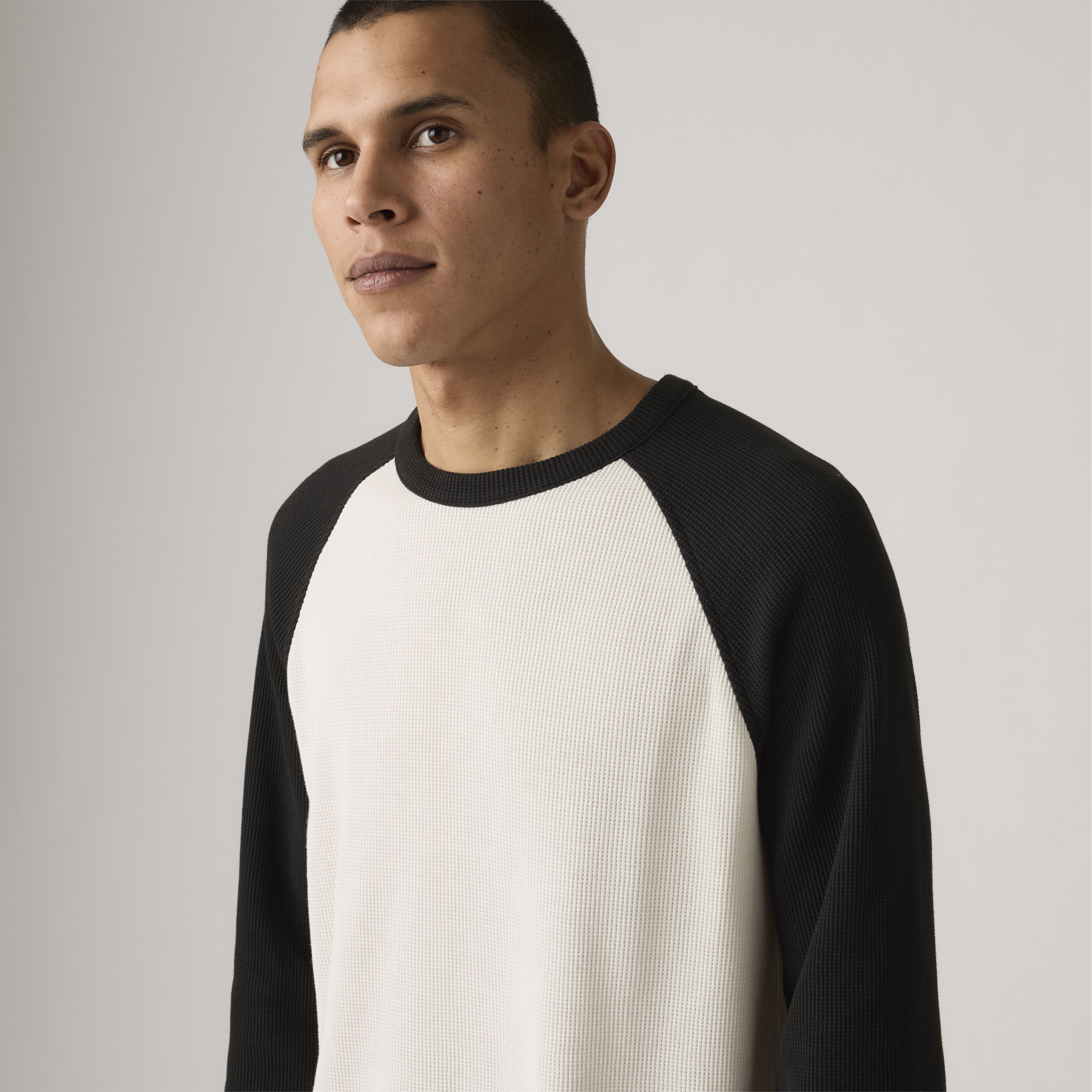 Thermal Raglan Crewneck T-Shirt 2