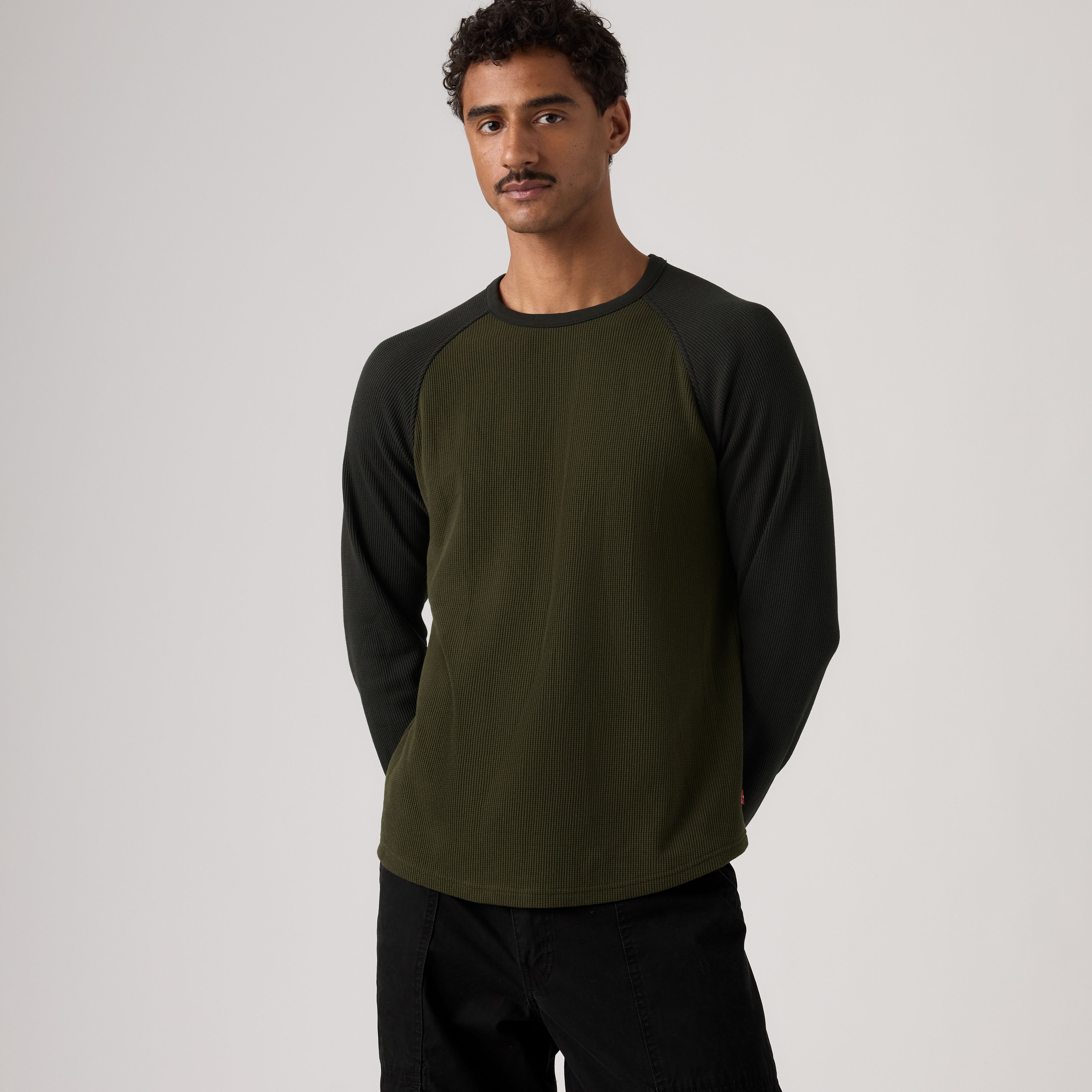 Raglan Crew Long-Sleeve Thermal 1