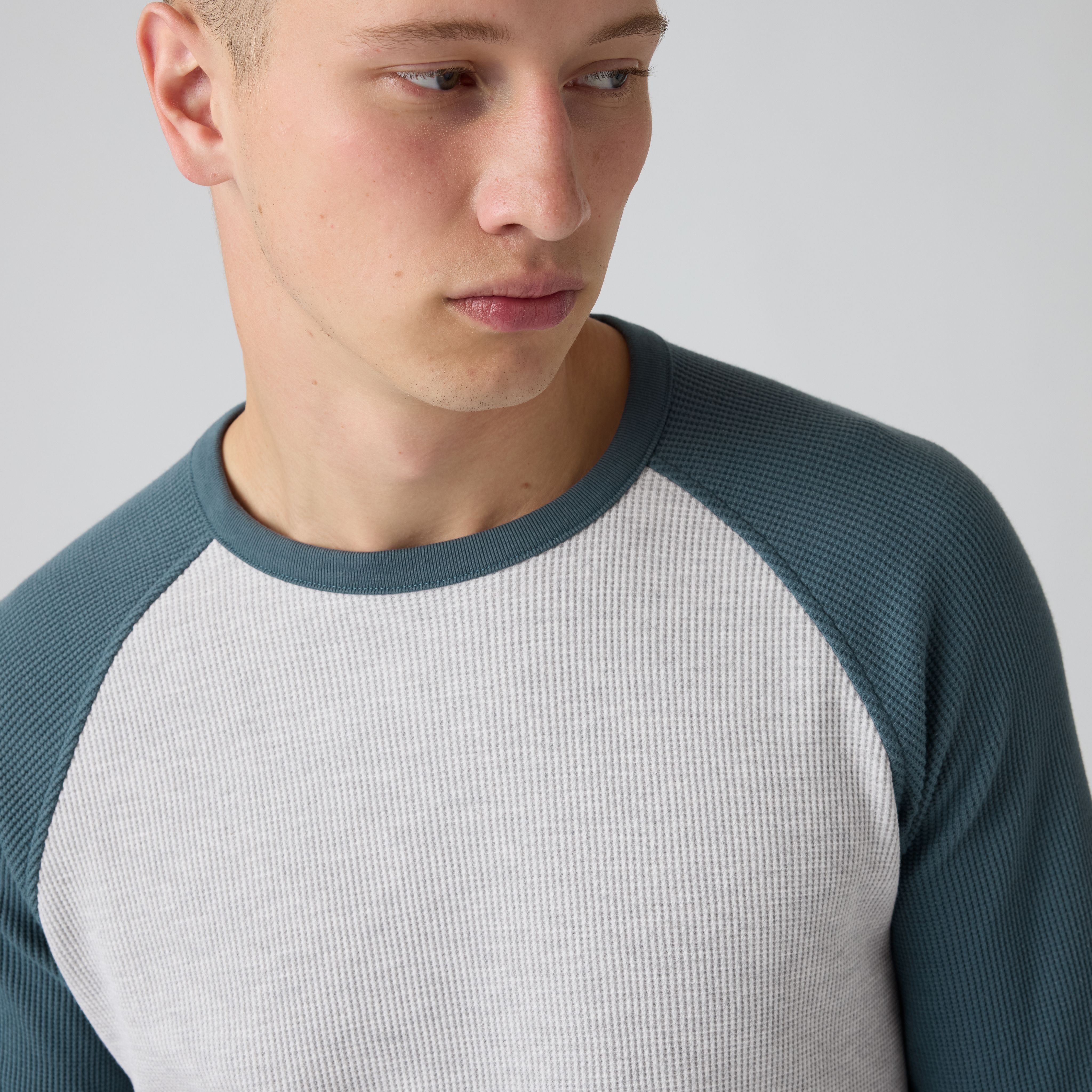 Raglan Crew Long-Sleeve Thermal 2