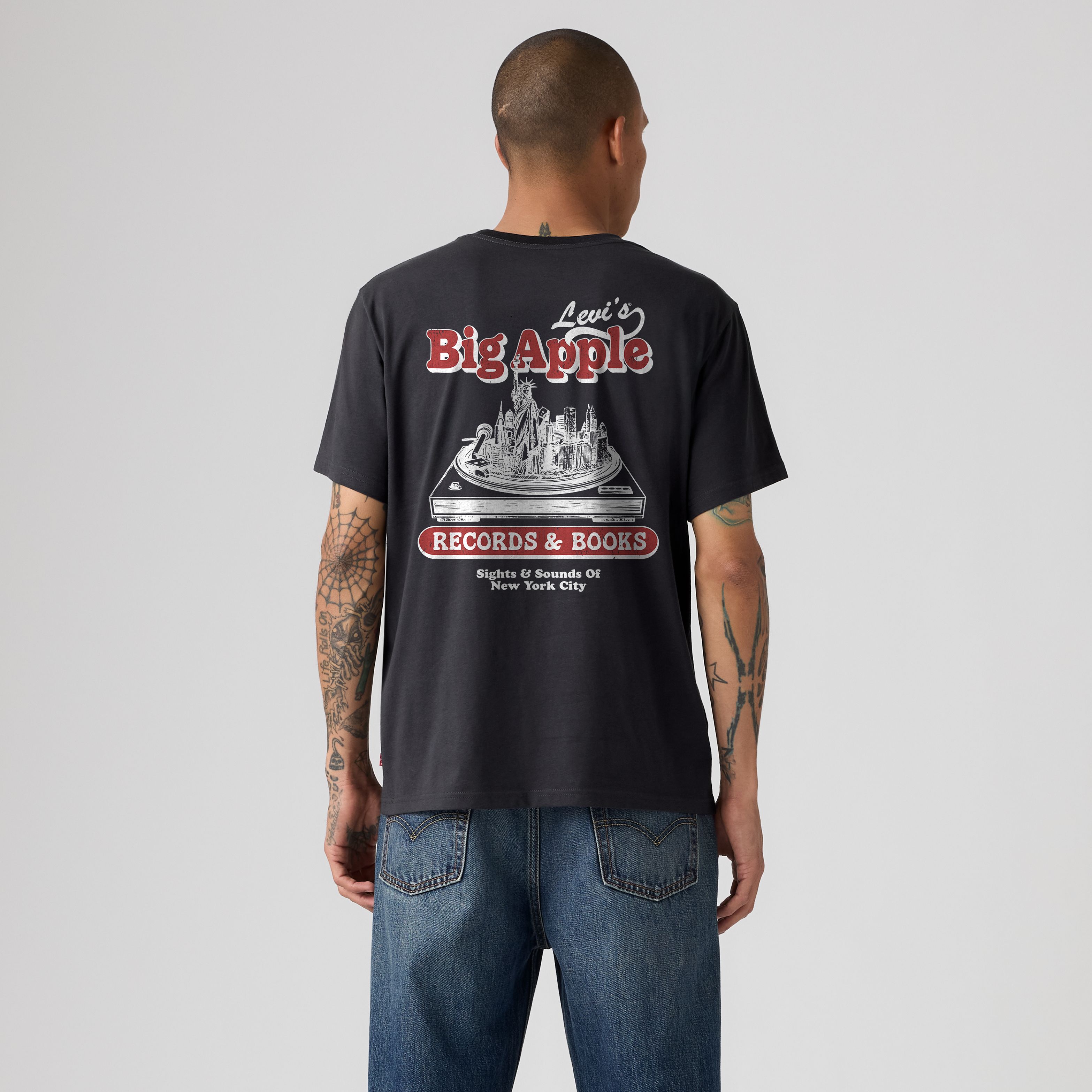 Relaxed Fit Tee 4