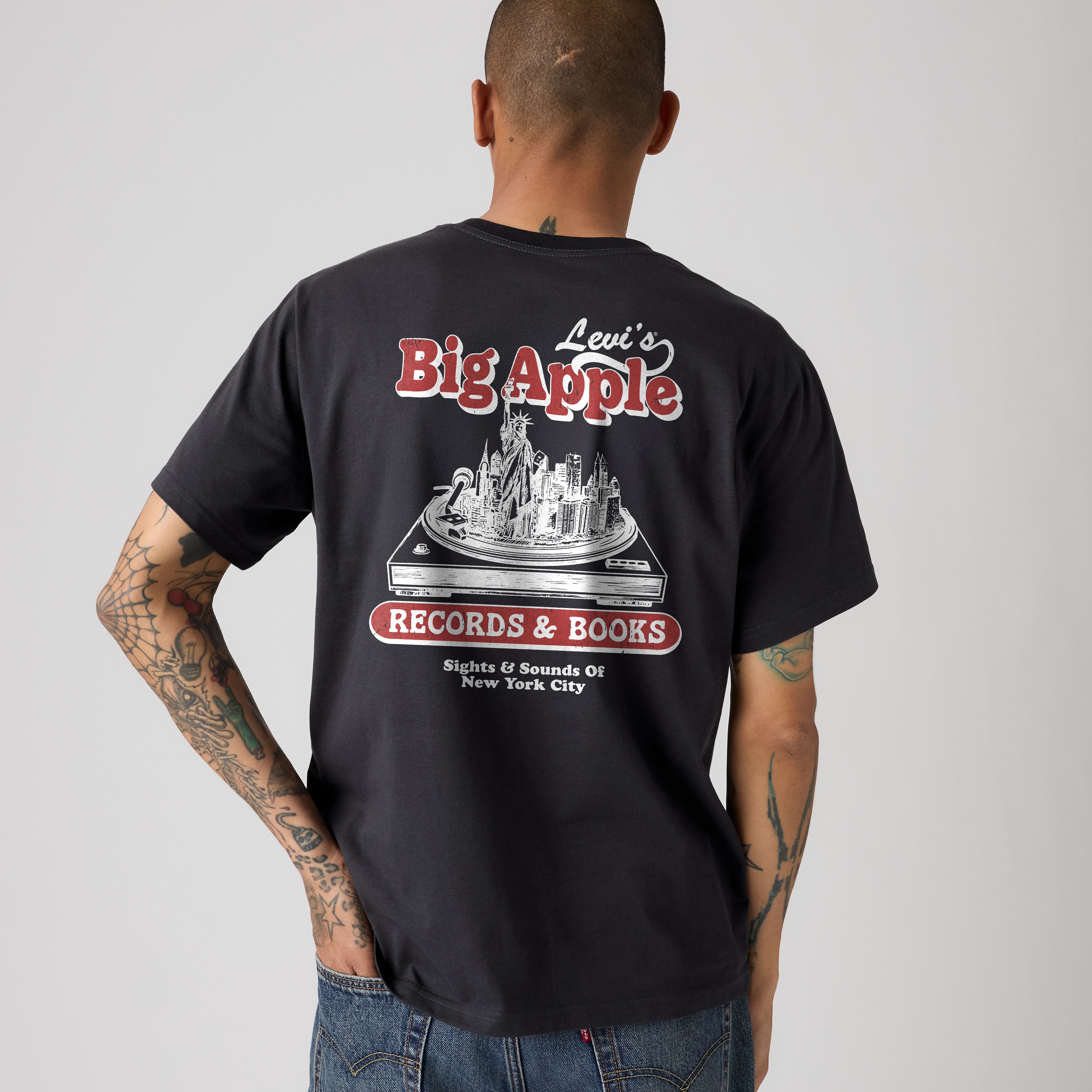 Relaxed Fit Tee 1