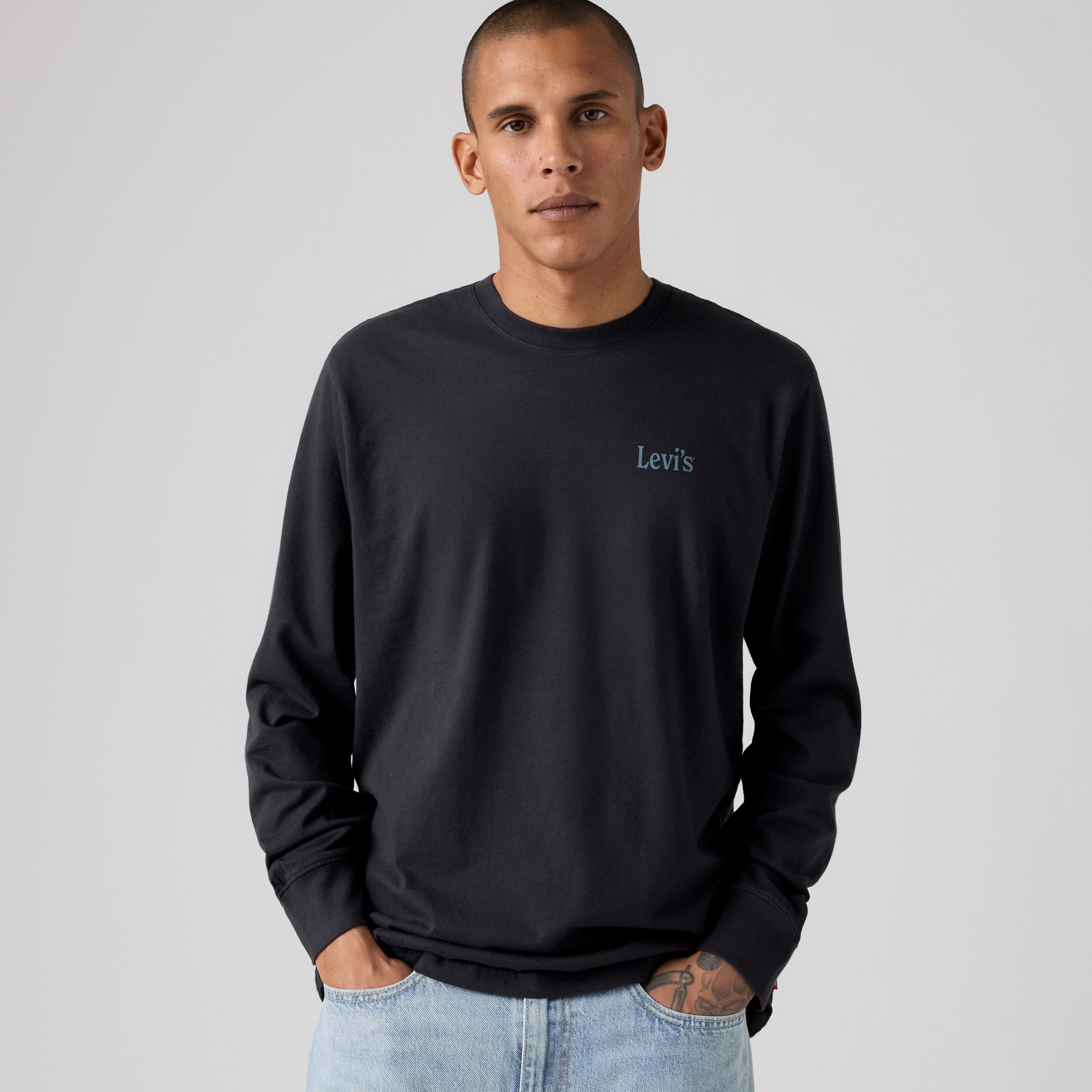 Relaxed Long-Sleeve Graphic Tee 1