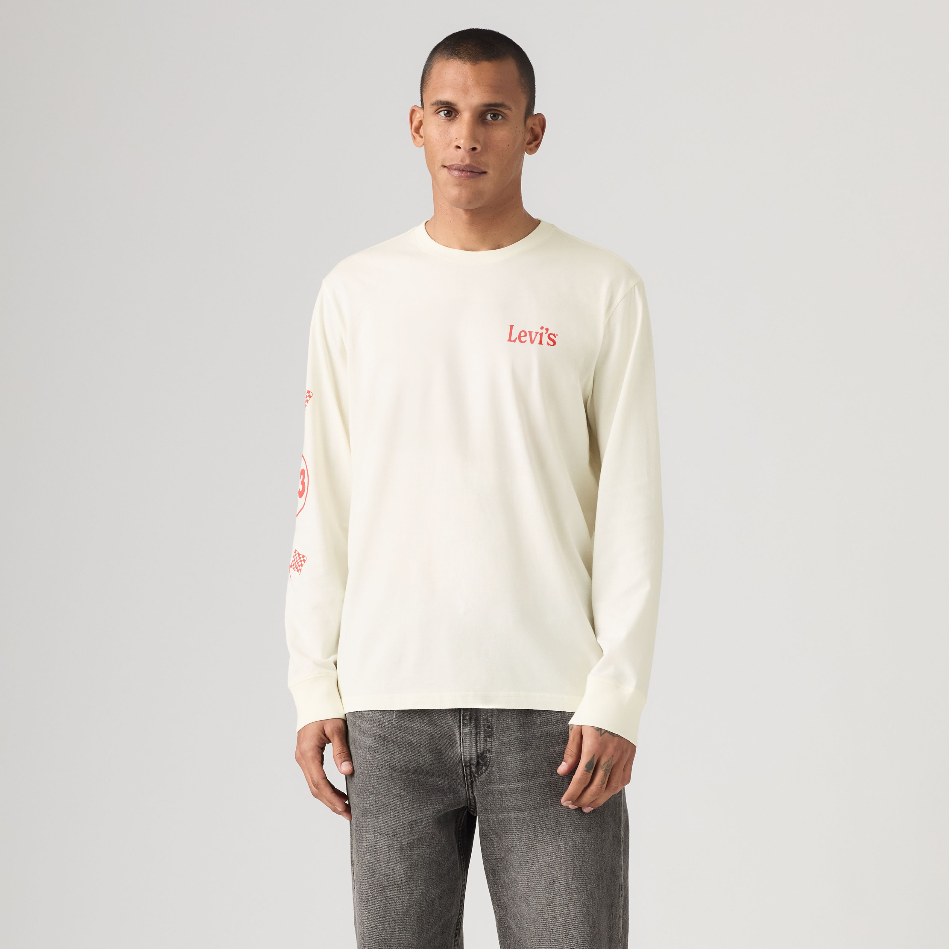 Relaxed Long-Sleeve Graphic Tee 3