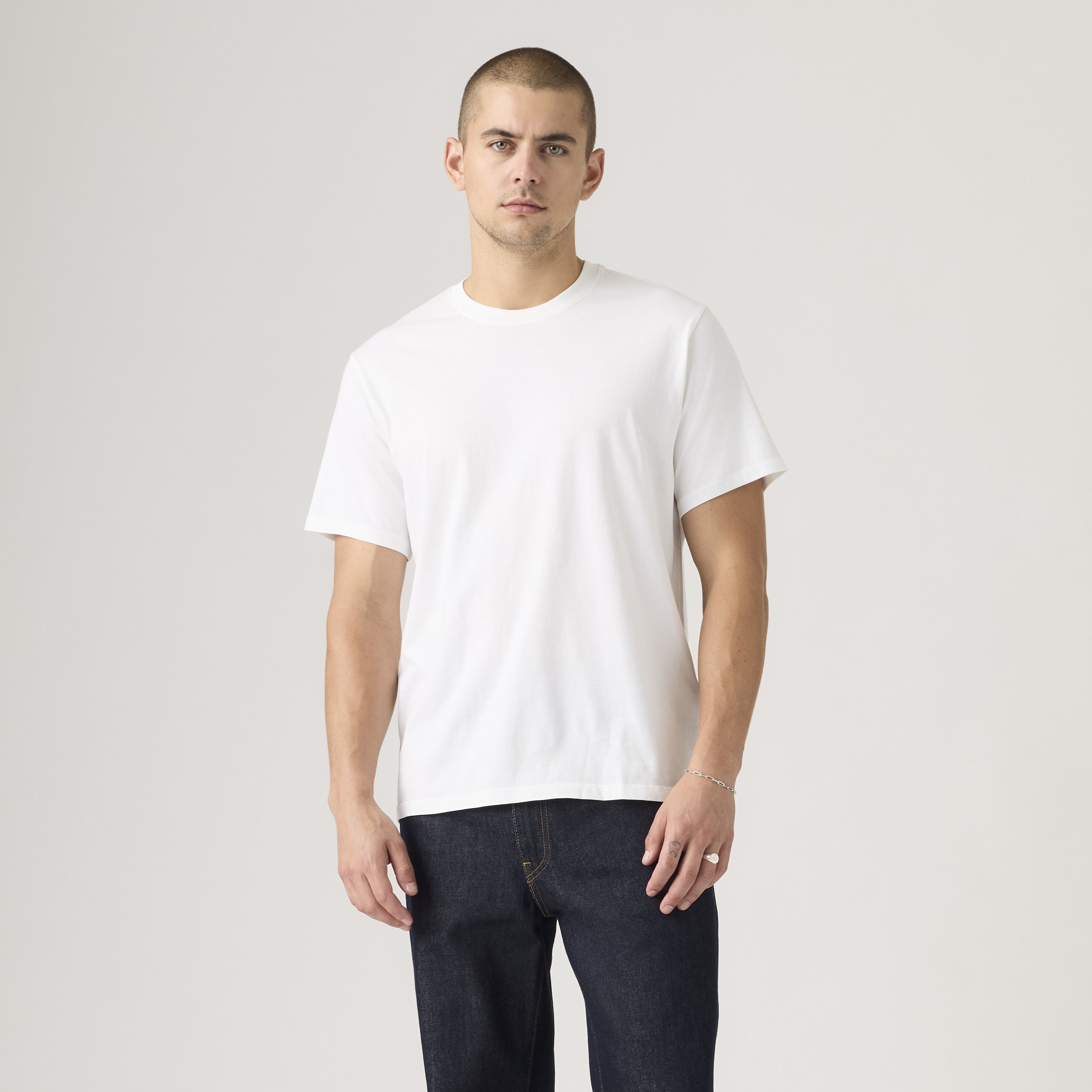 The Essential T-Shirt 14