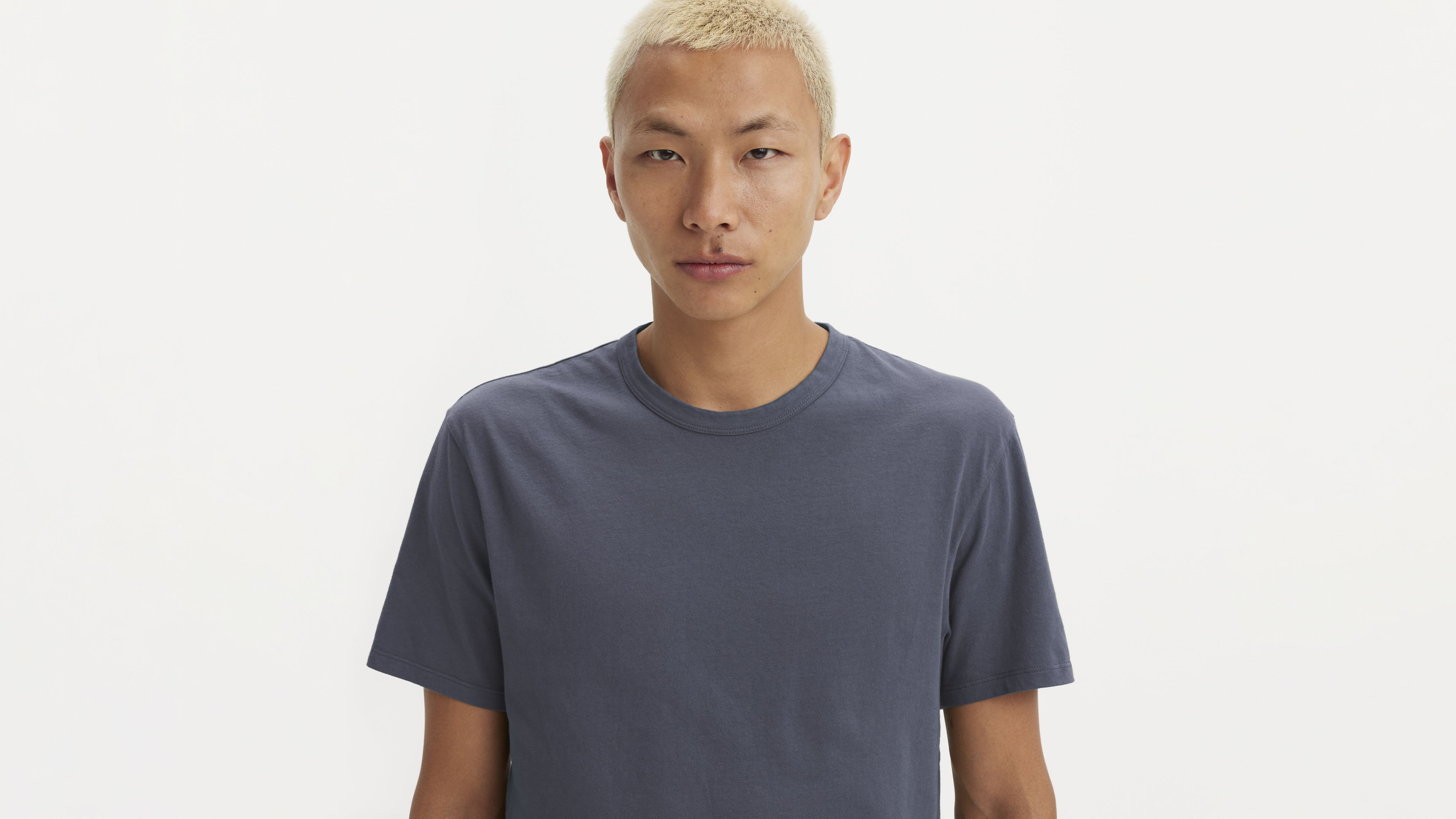 Premium T-Shirt 2