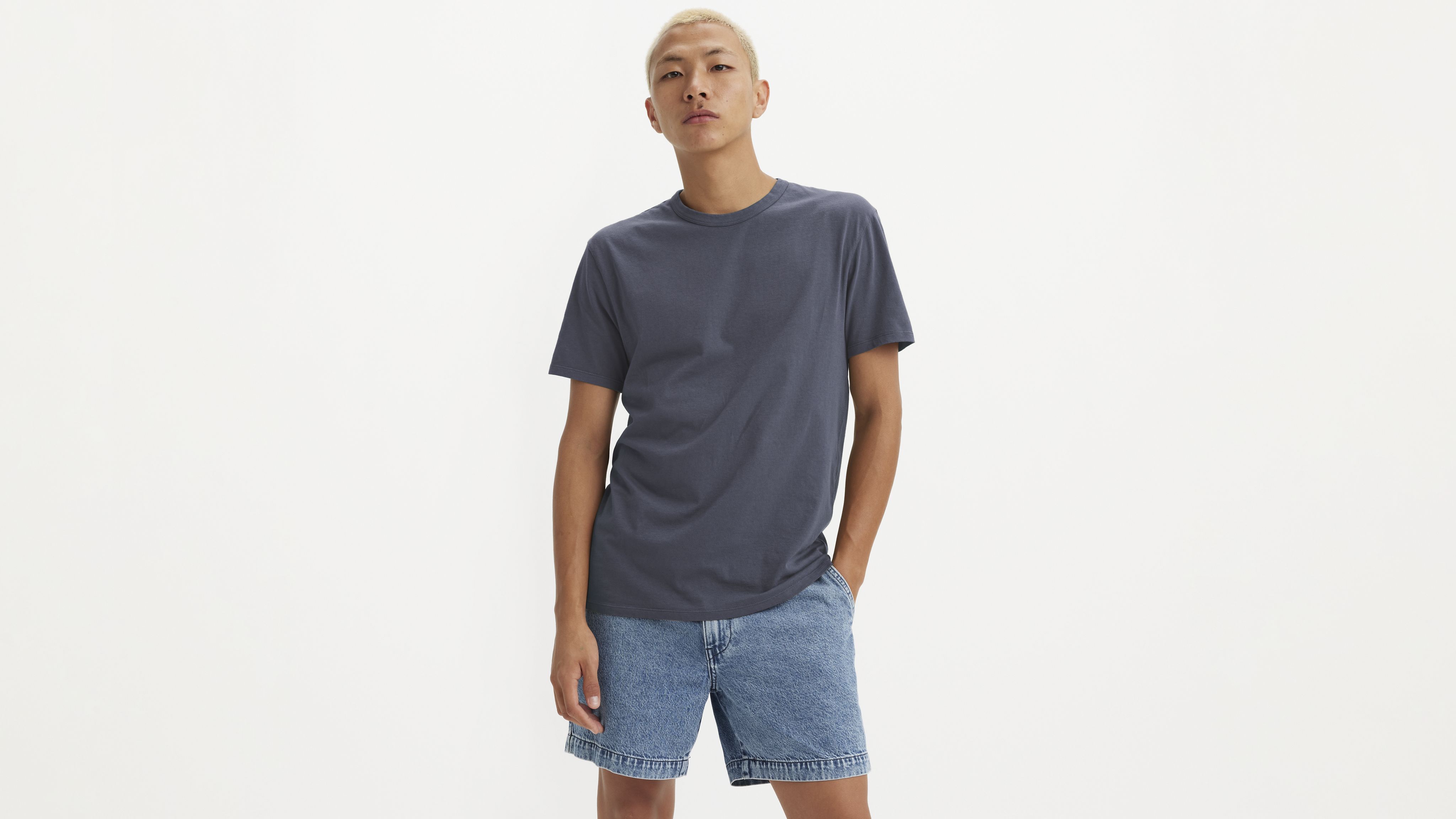 Premium T-Shirt 1